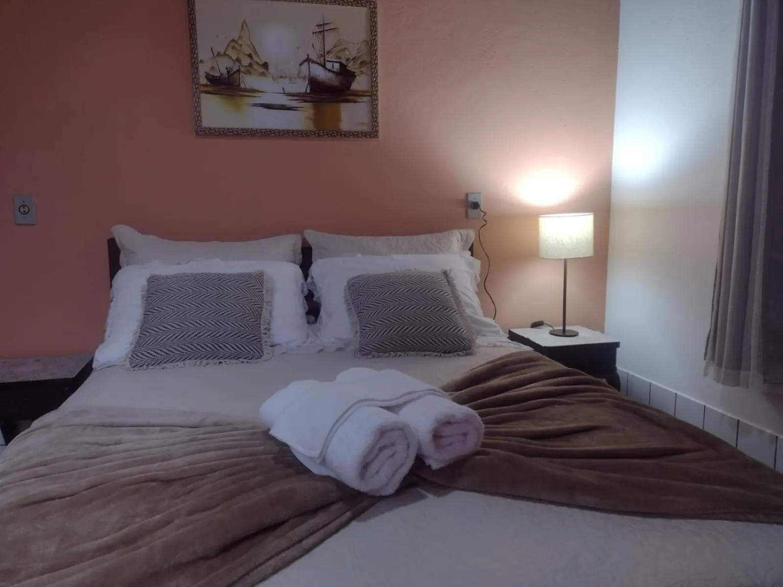 Bed in Hospedaria de Heliana
