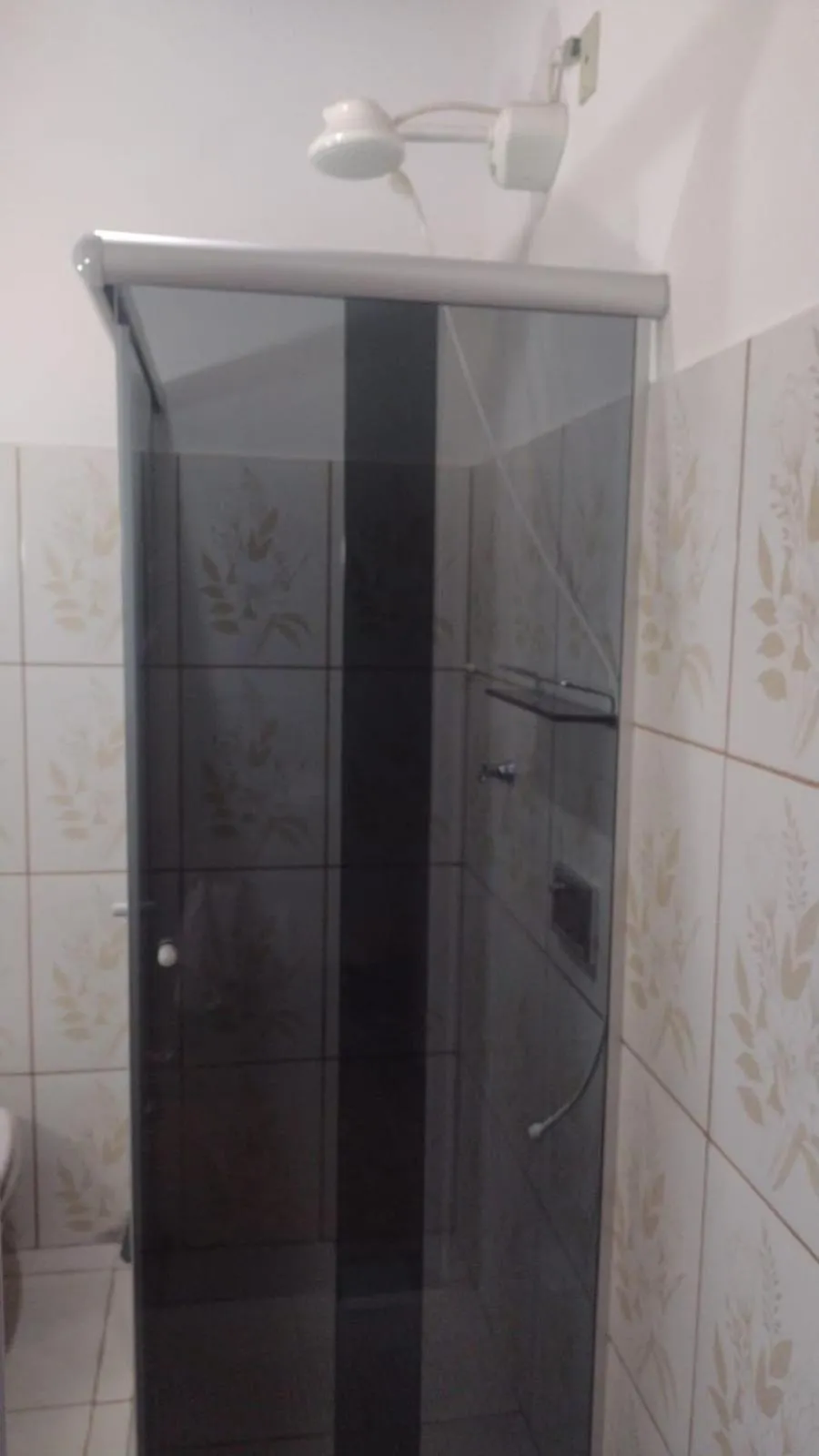 Shower in Hospedaria de Heliana