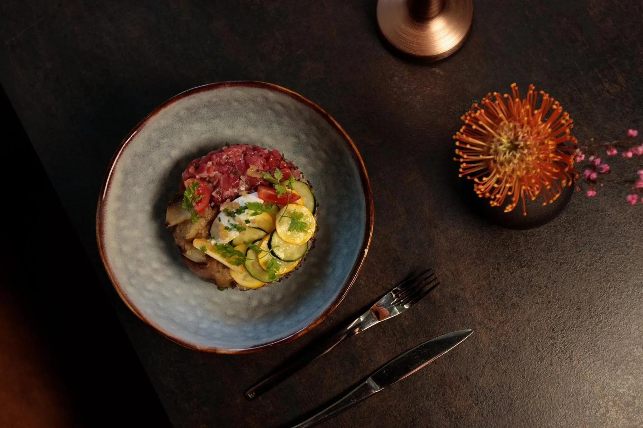 Restaurant/places to eat in InterContinental Marseille - Hotel Dieu by IHG