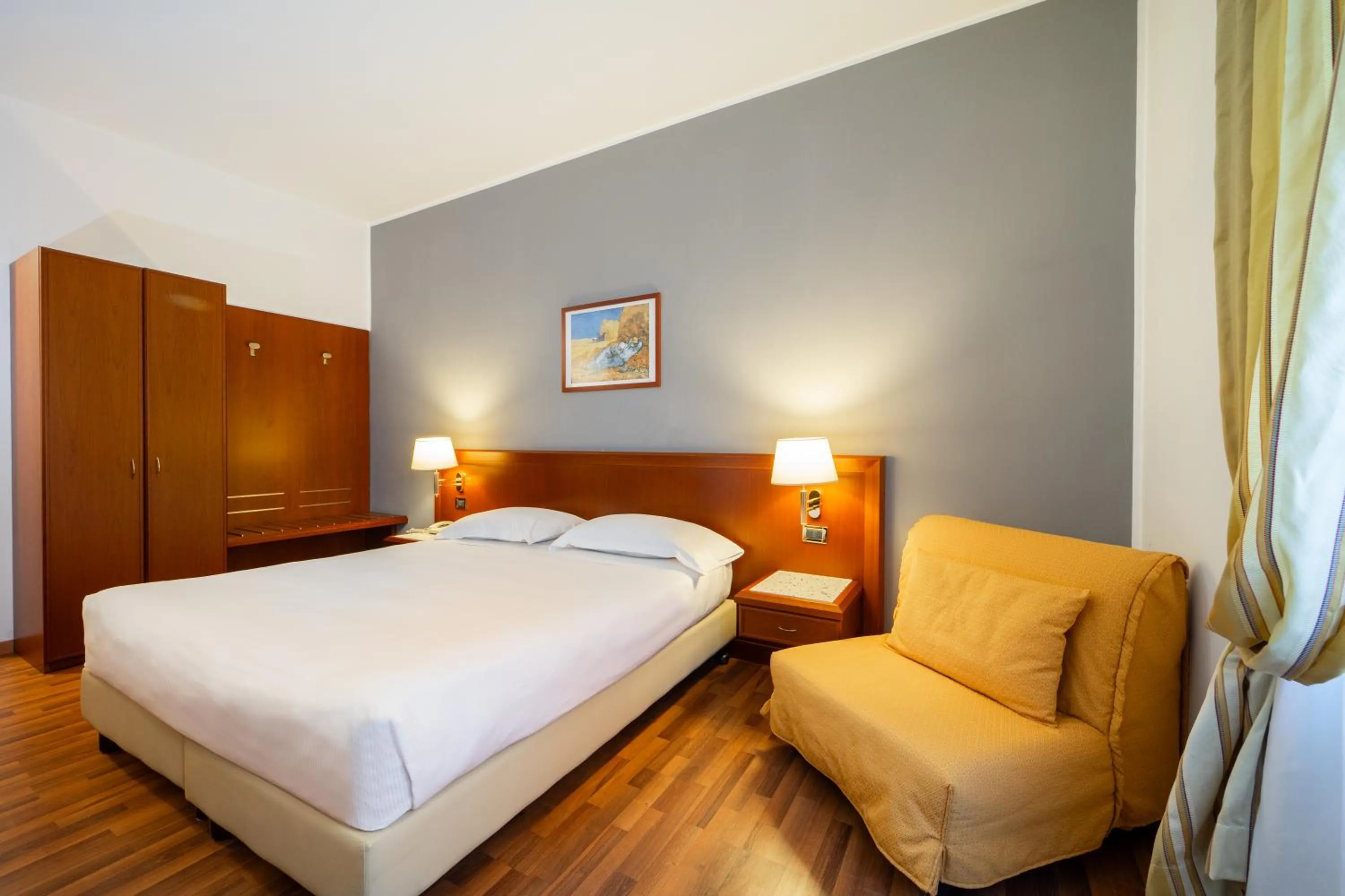 Bedroom, Bed in Hotel Europa