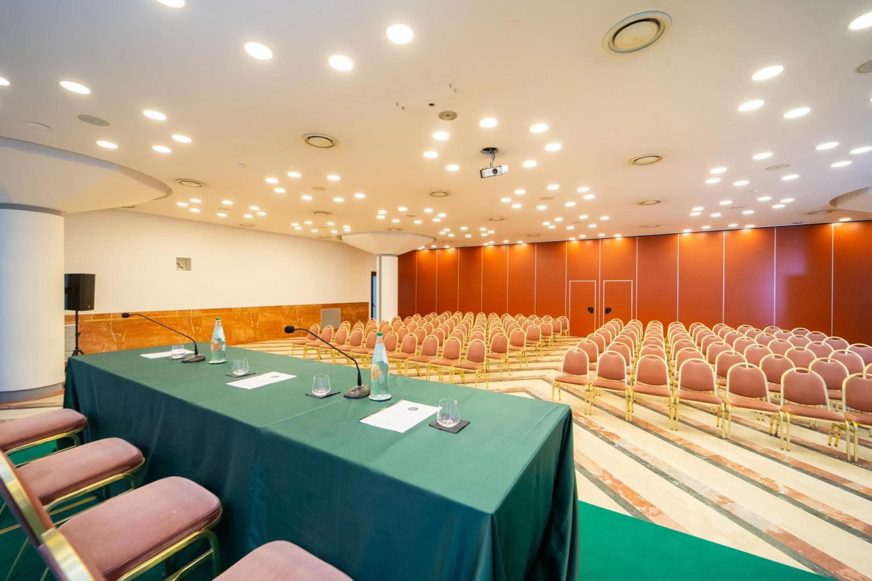 Meeting/conference room in Hotel Europa
