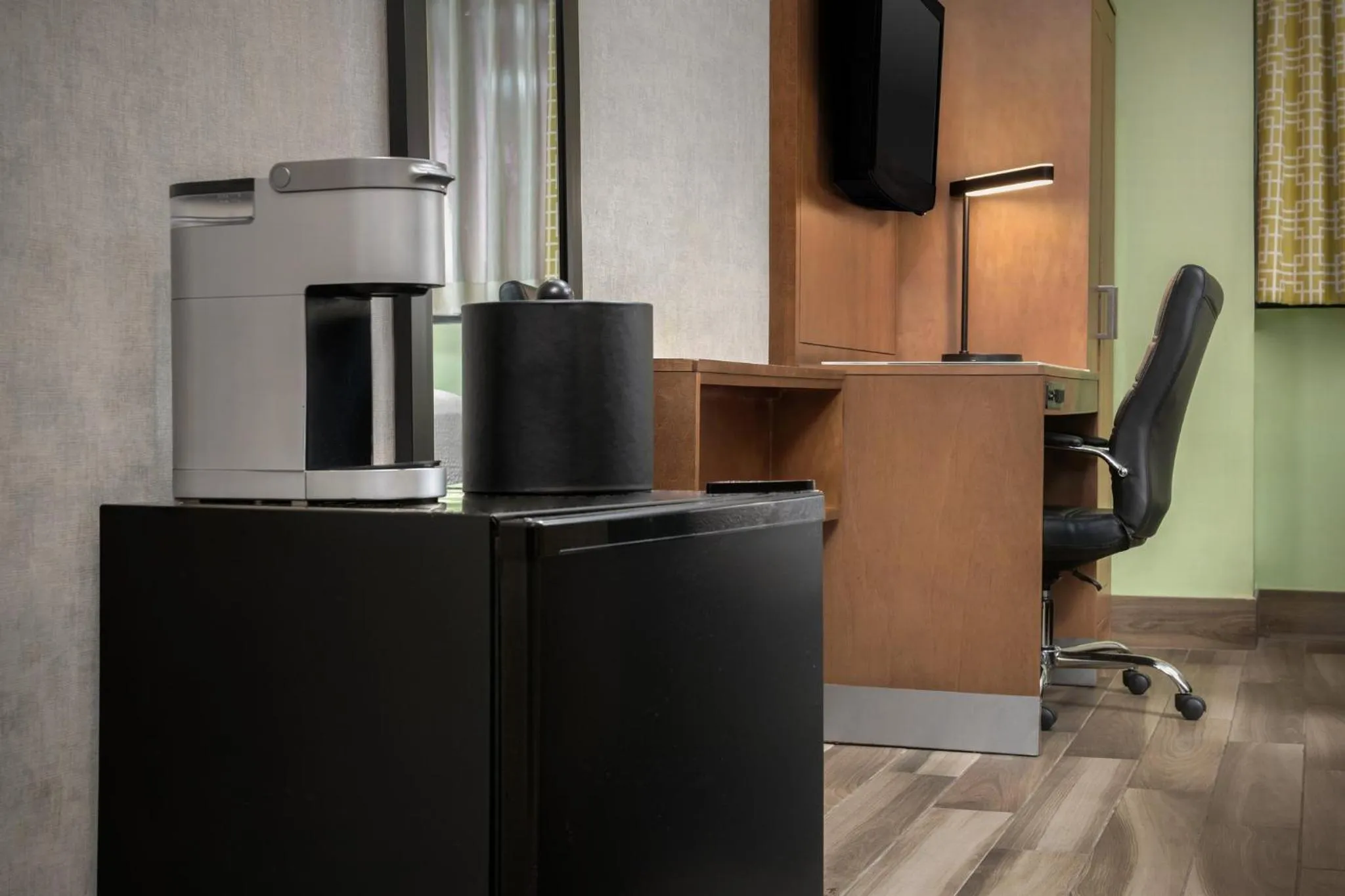 Photo of the whole room in Holiday Inn Express Manhattan Midtown West by IHG