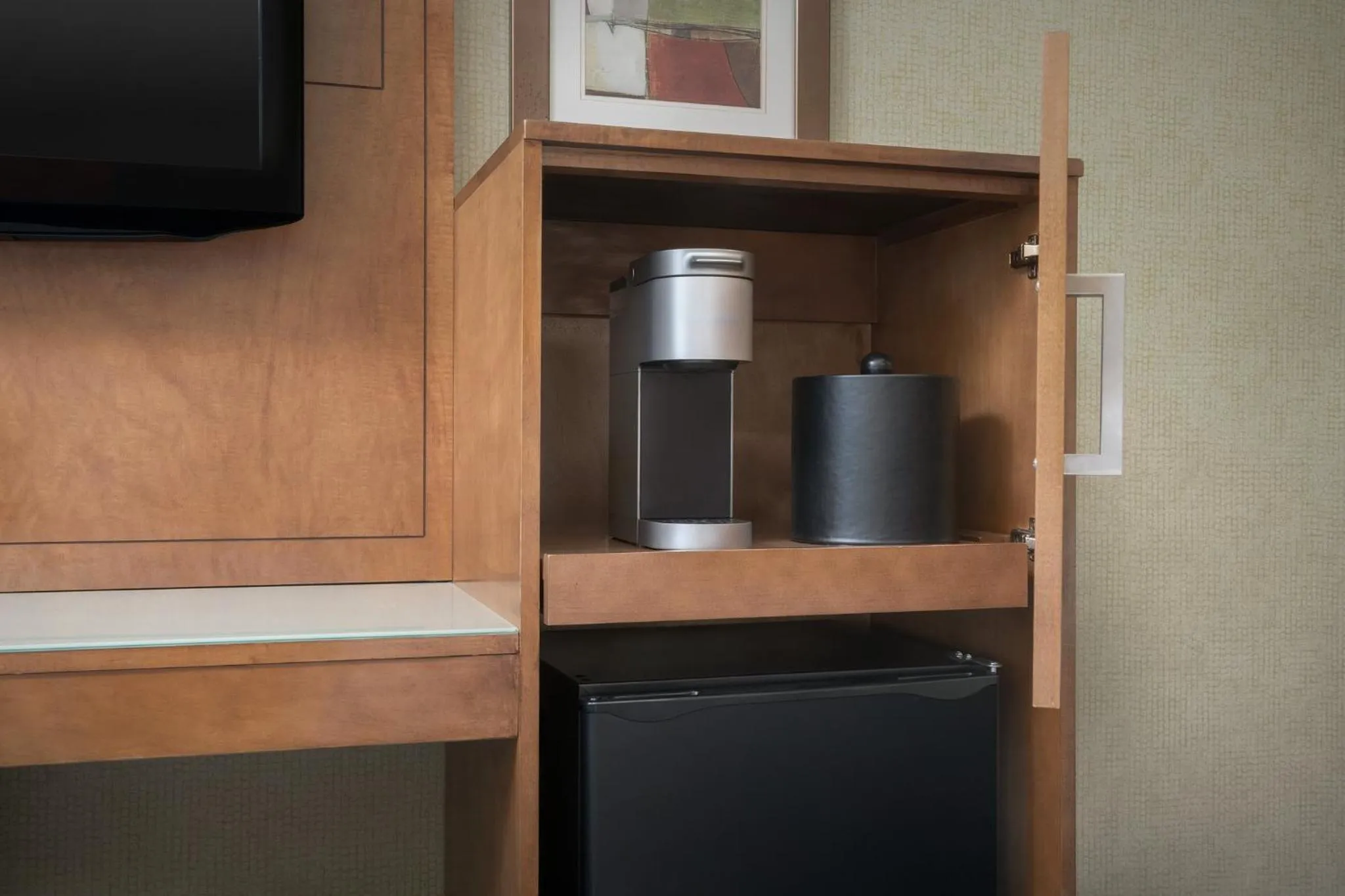 Photo of the whole room in Holiday Inn Express Manhattan Midtown West by IHG