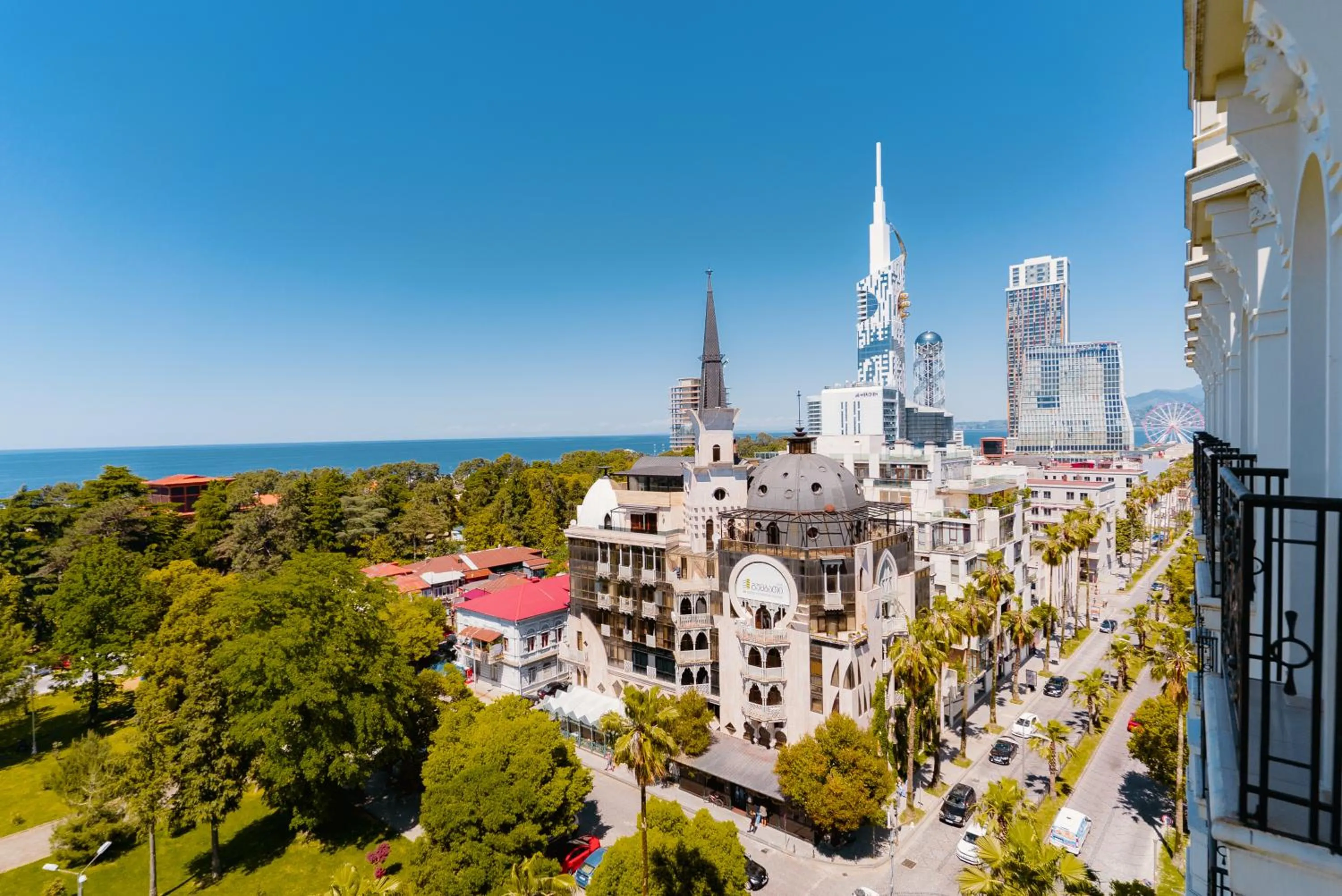 Nearby landmark in Tapis Rouge Design Boutique Hotel