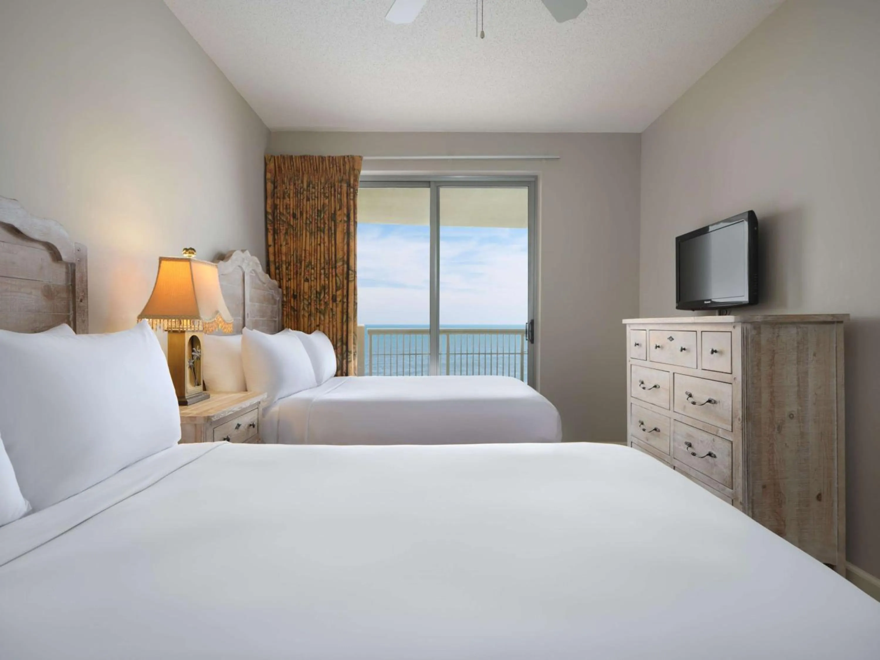 Bed in Kingston Plantation Condos