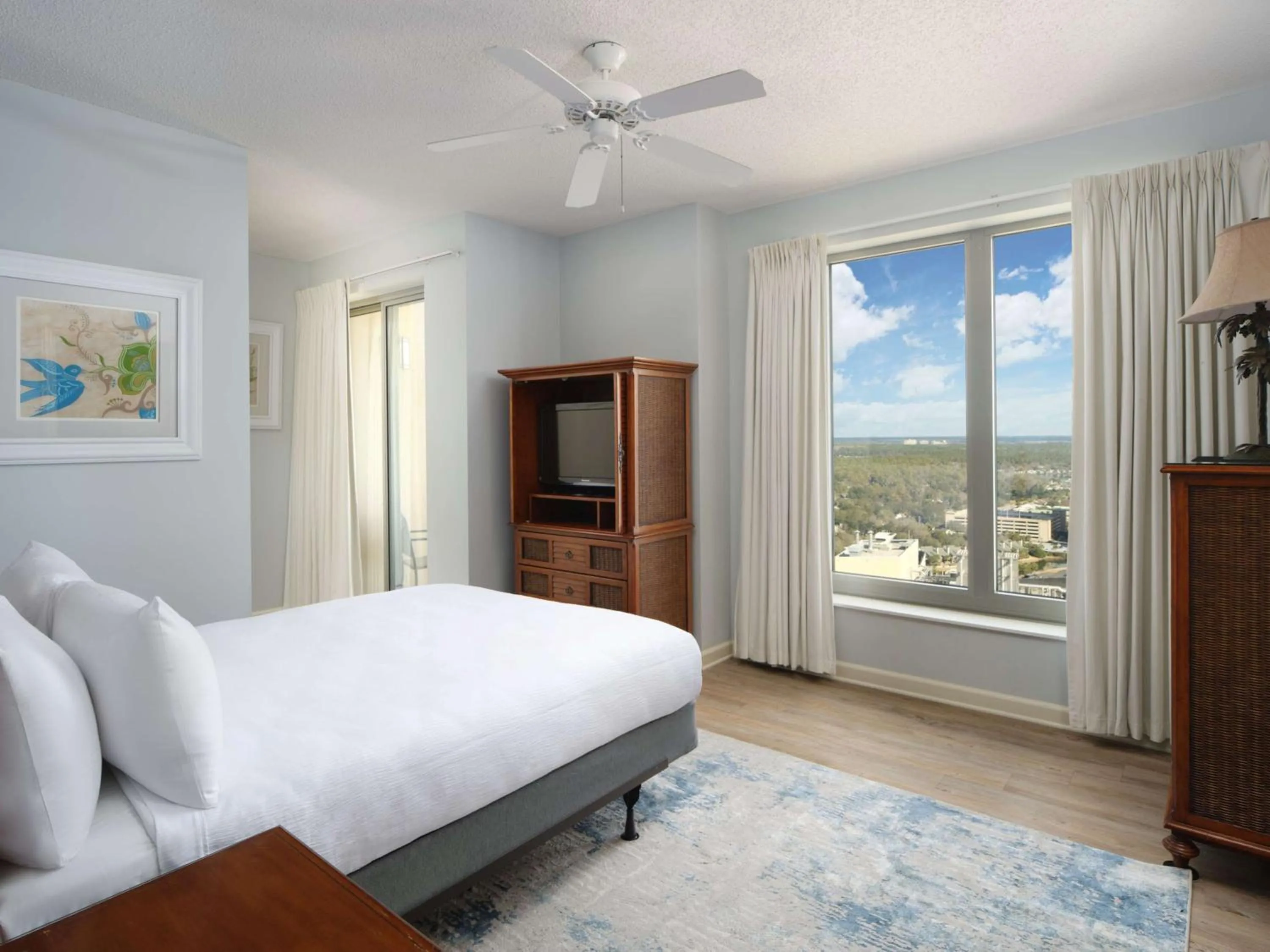 Bed in Kingston Plantation Condos