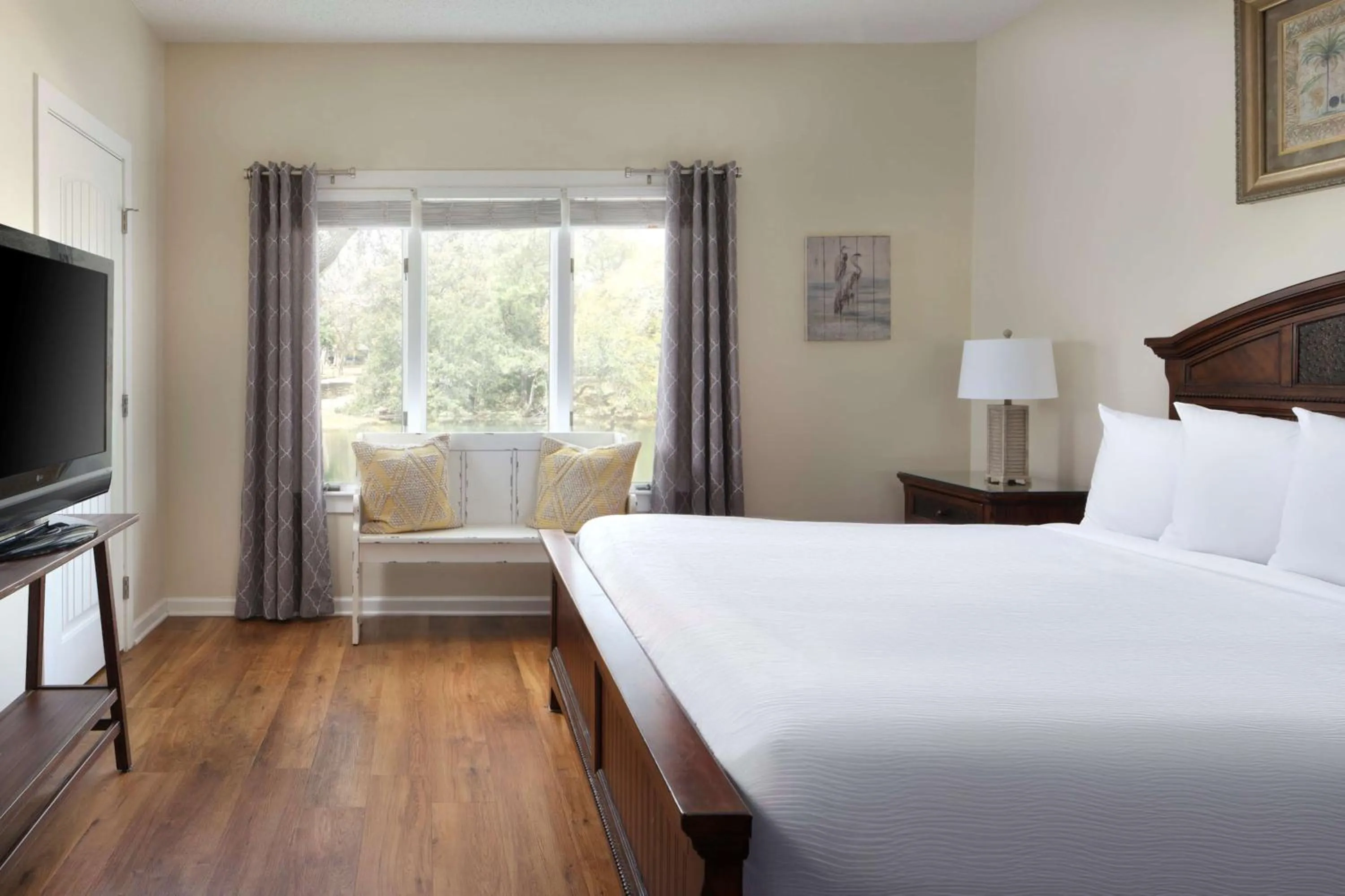 Bed in Kingston Plantation Condos