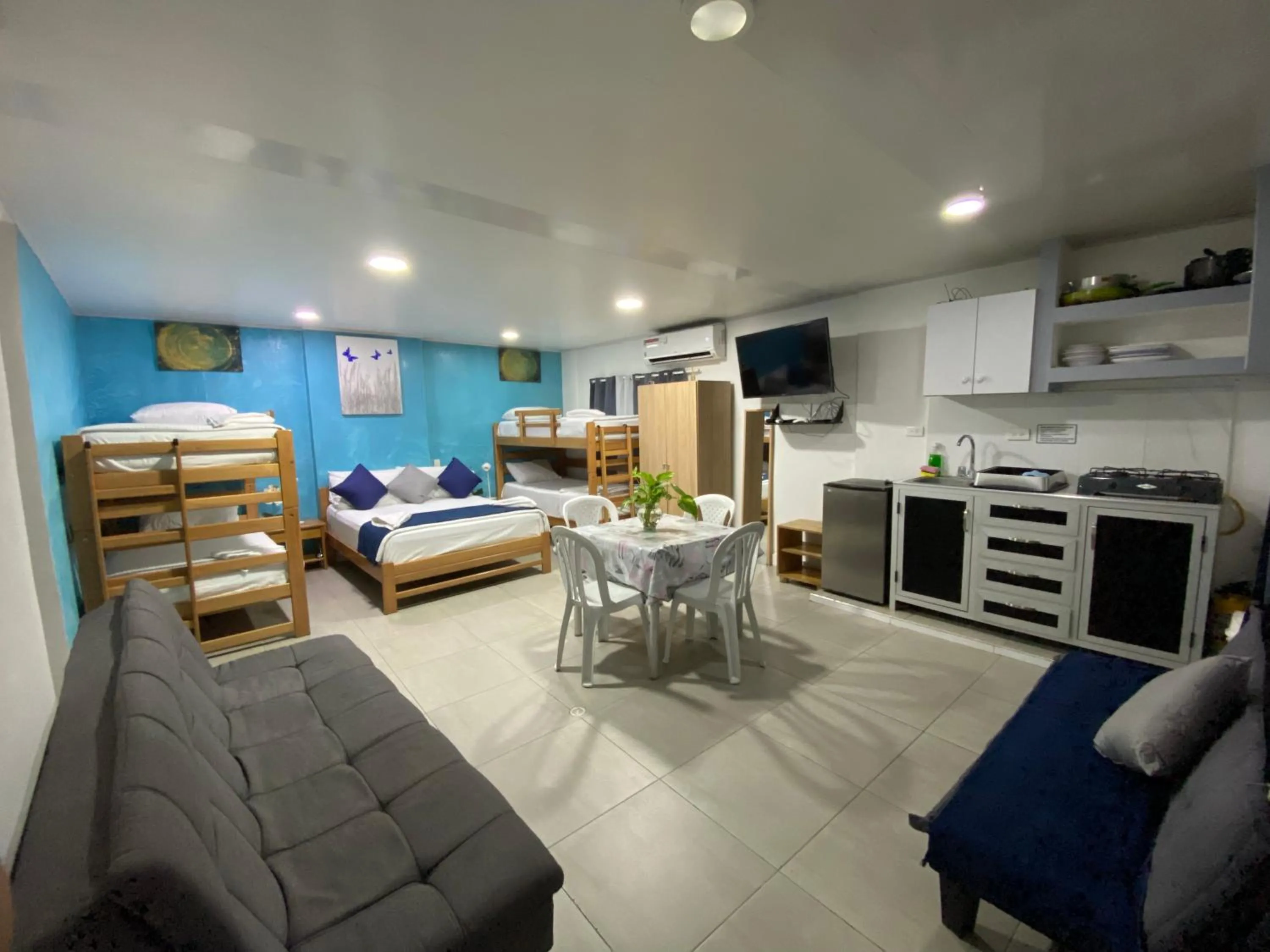 Studio in AL HAMRA
