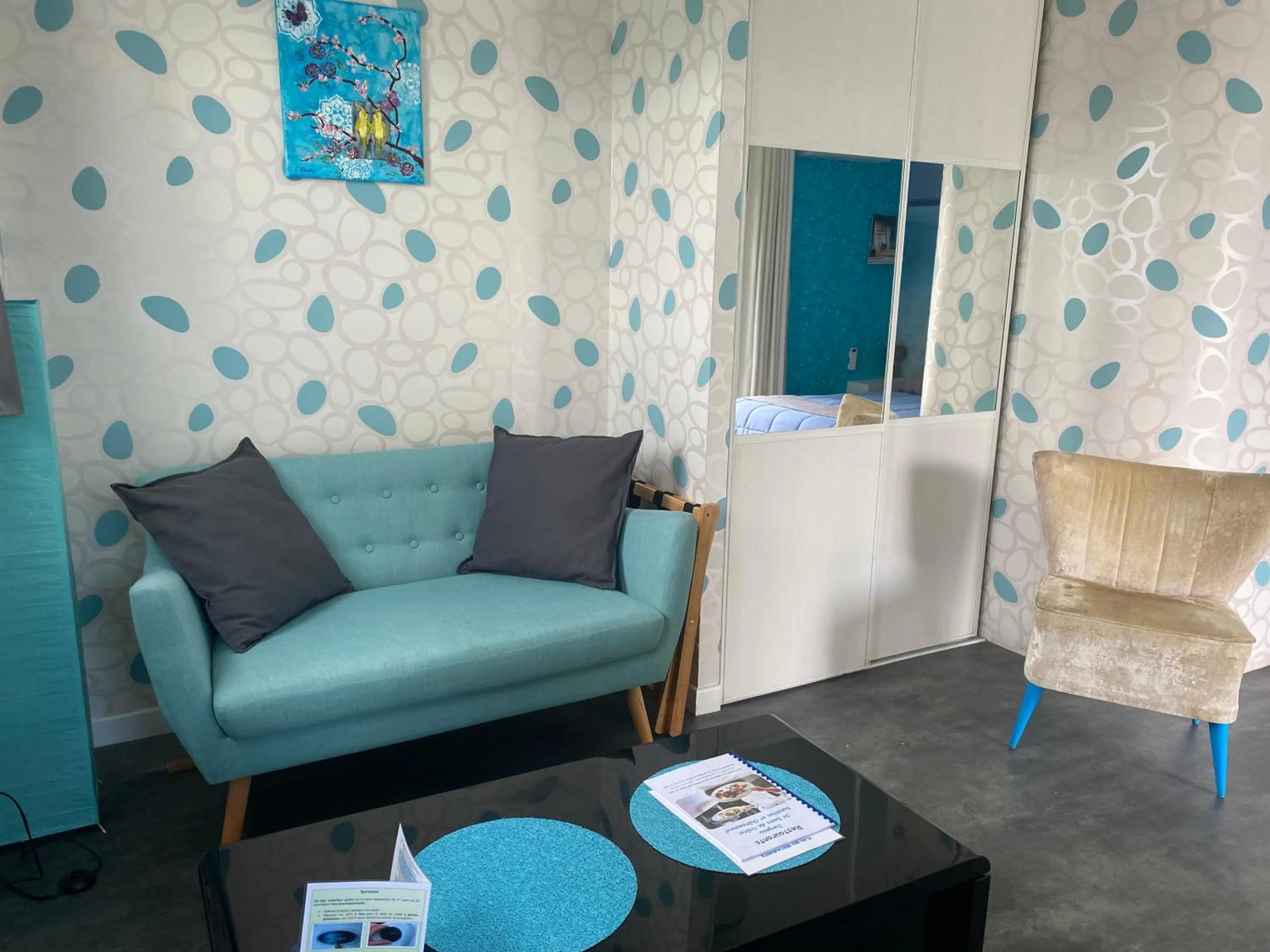 Seating area in Le Lagon