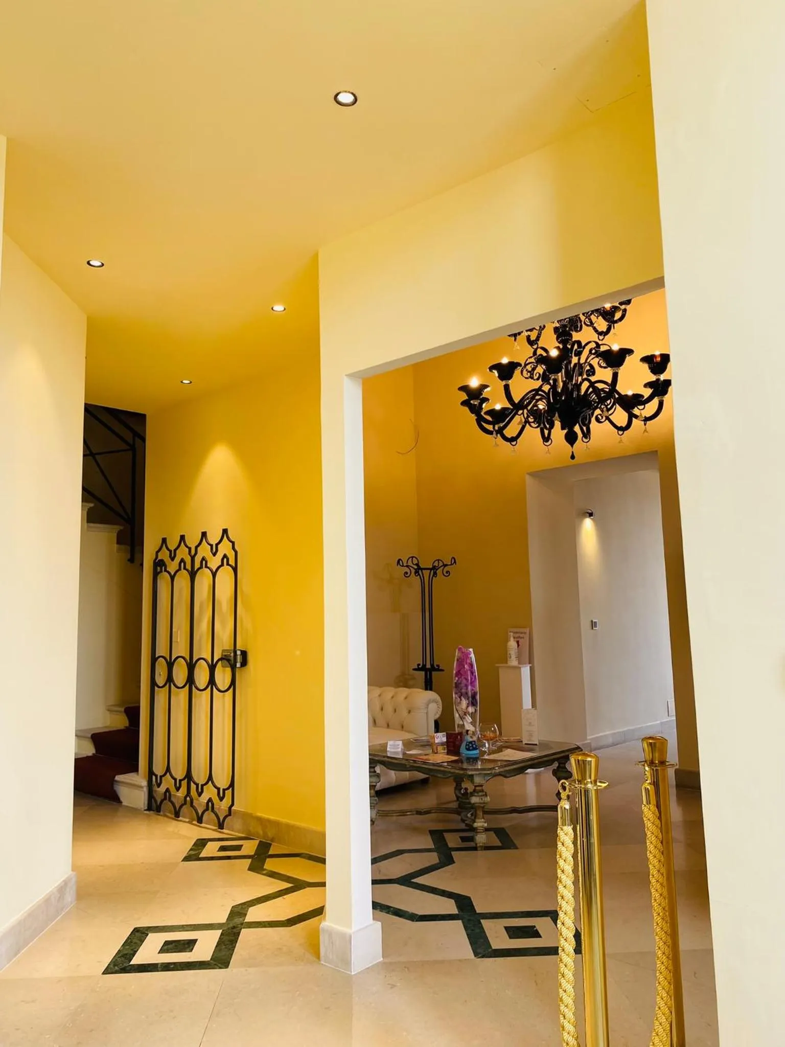 Lobby or reception in Castello Castriota Scanderbeg