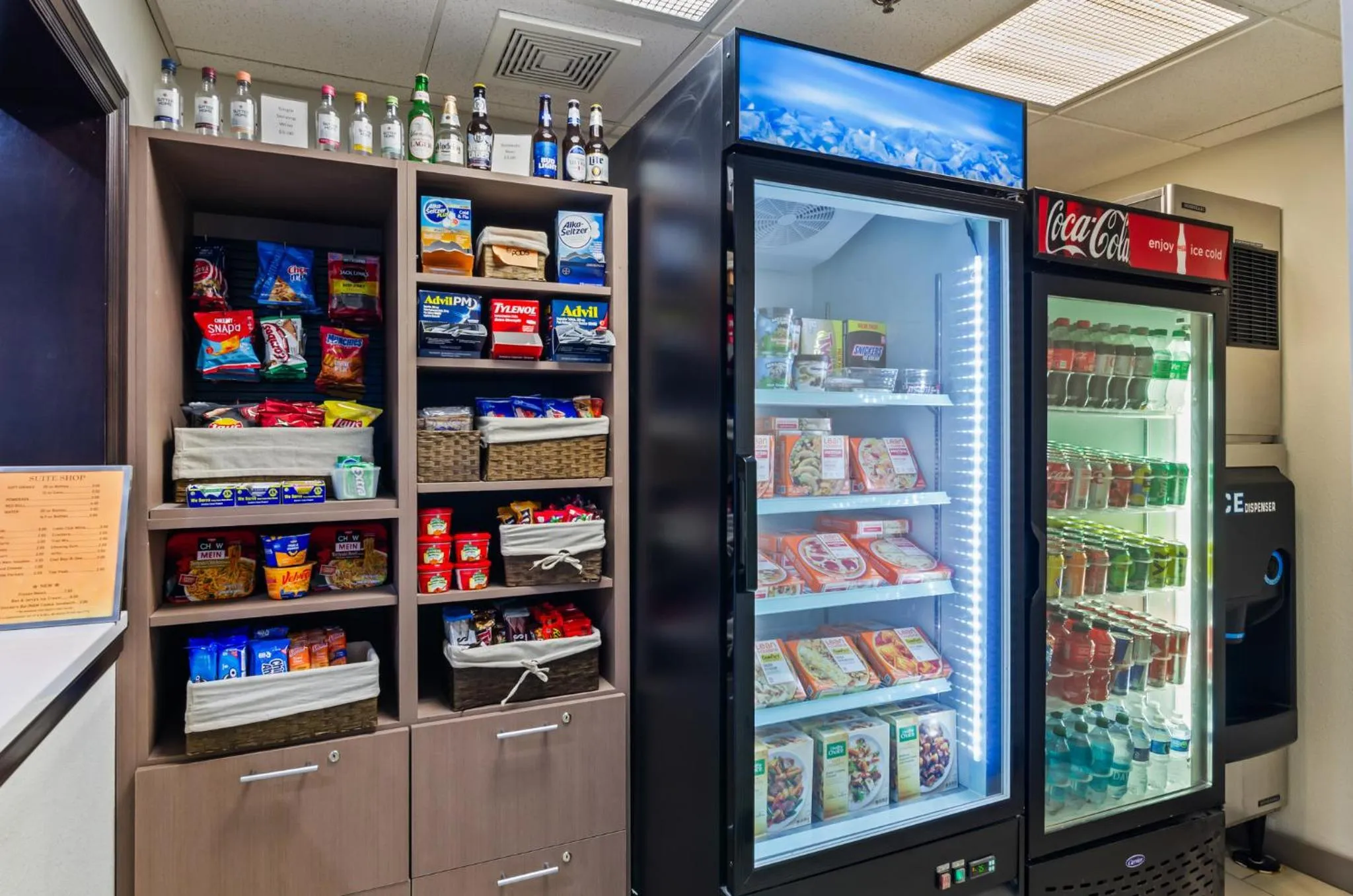 Lobby or reception in Holiday Inn Express & Suites Wytheville by IHG