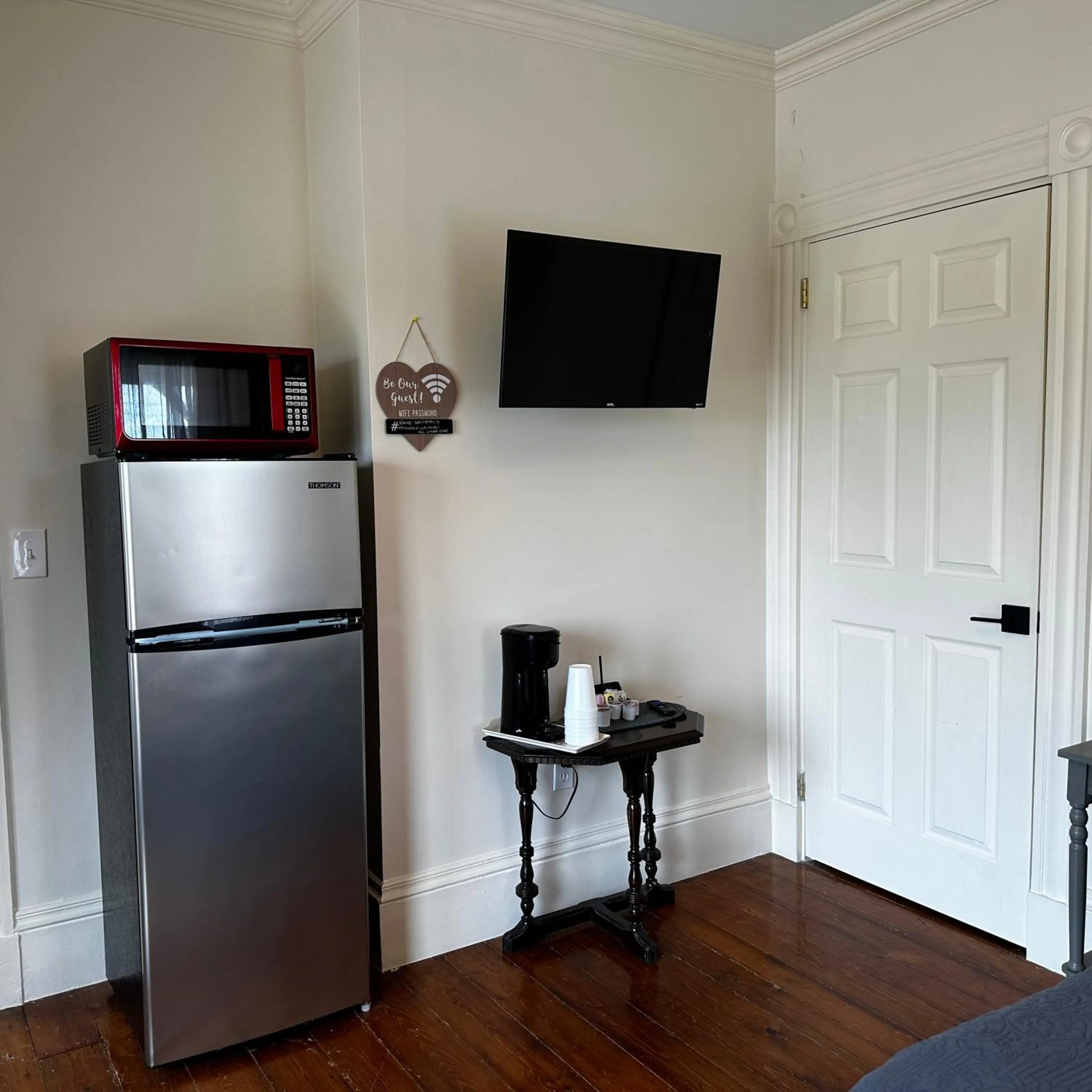 The Whitetail Inn and Suites- Lincoln