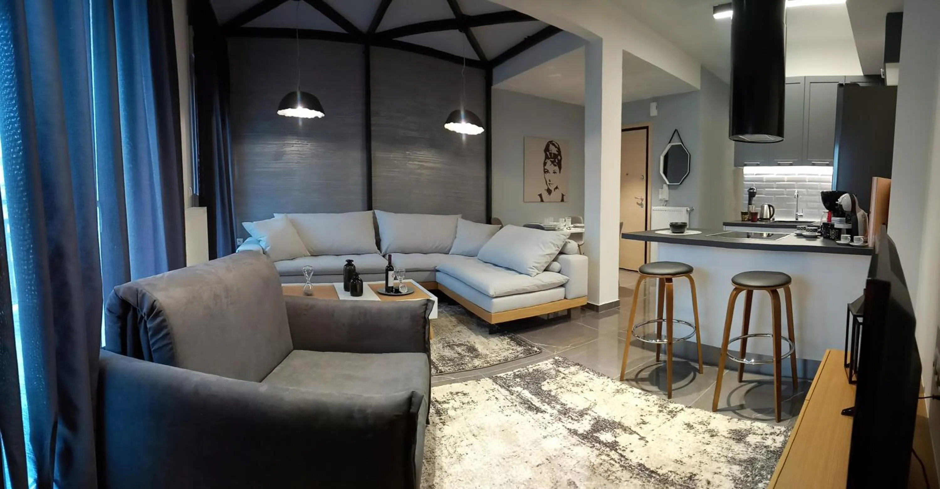 Comely luxury Apt Must