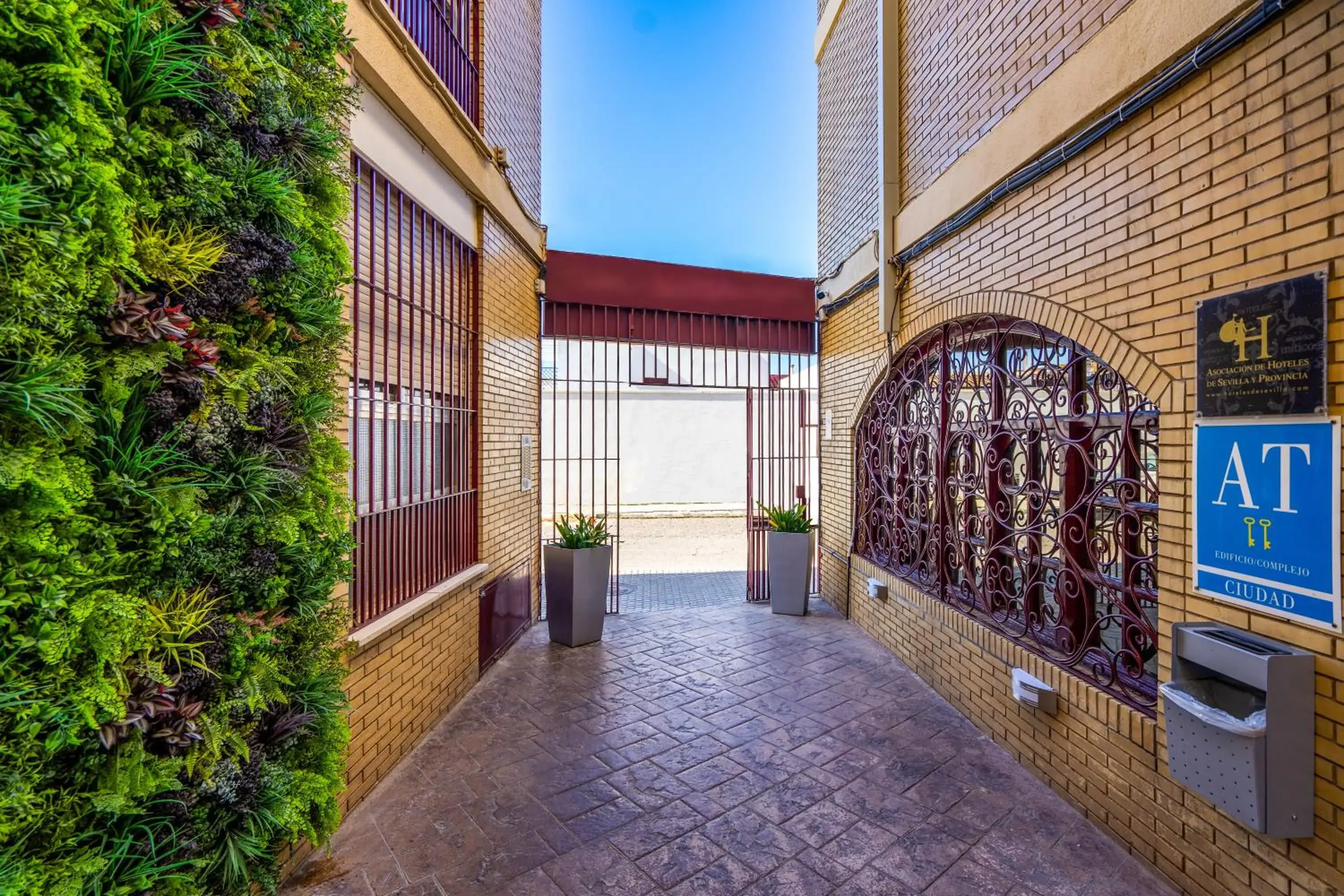 Lobby or reception in Apartamentos Puerta del Sur Lobby or reception in Apartamentos Puerta del Sur