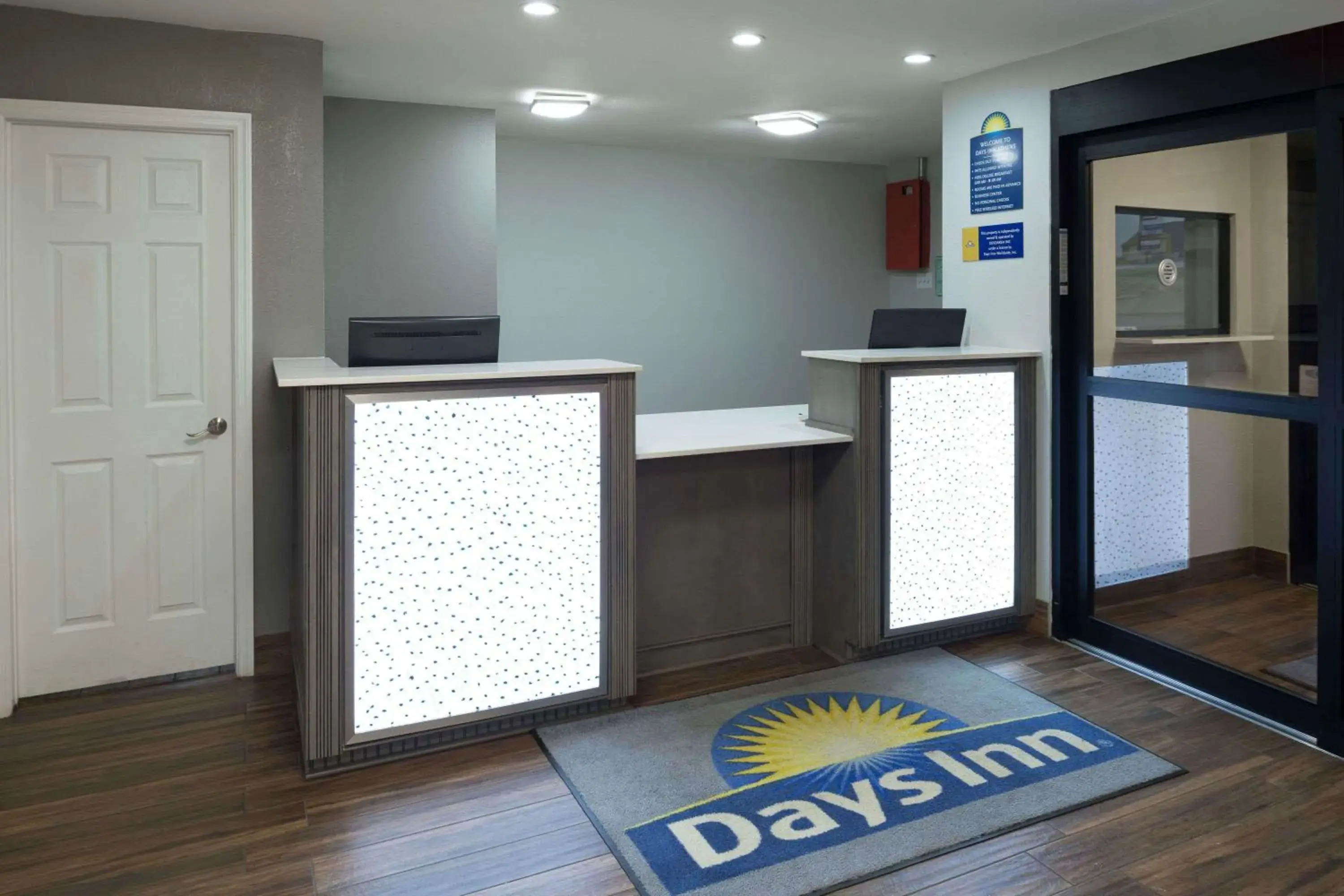 Lobby or reception in Days Inn & Suites by Wyndham Athens Lobby or reception in Days Inn & Suites by Wyndham Athens