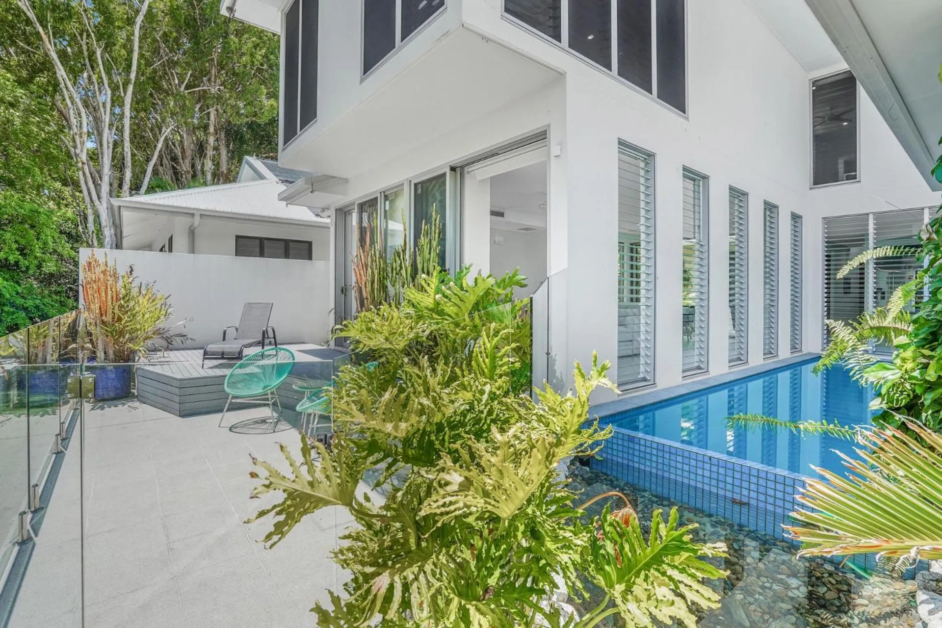 Belle Escapes Tranquil Waters Luxury Home Palm Cove