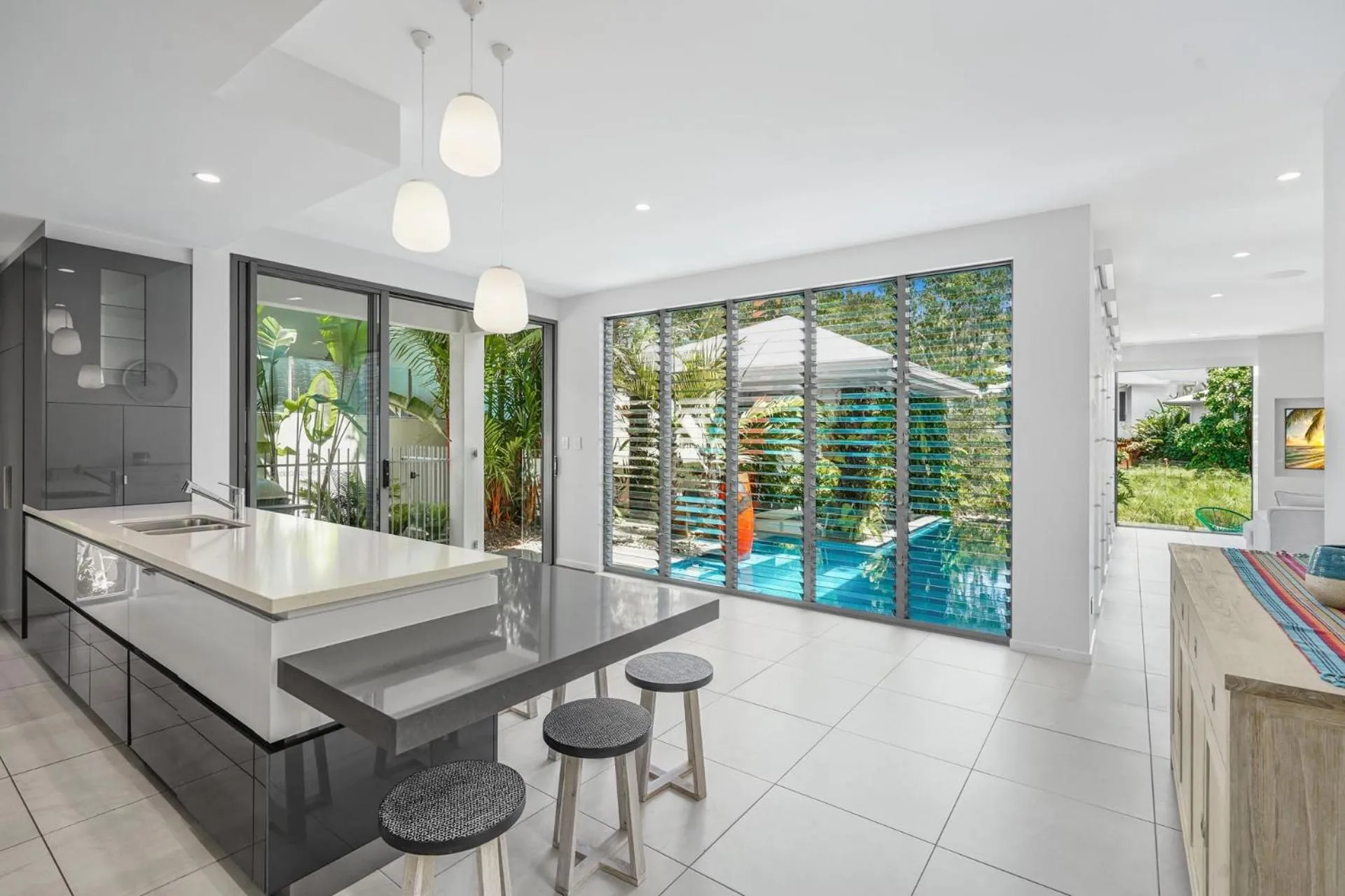 Belle Escapes Tranquil Waters Luxury Home Palm Cove