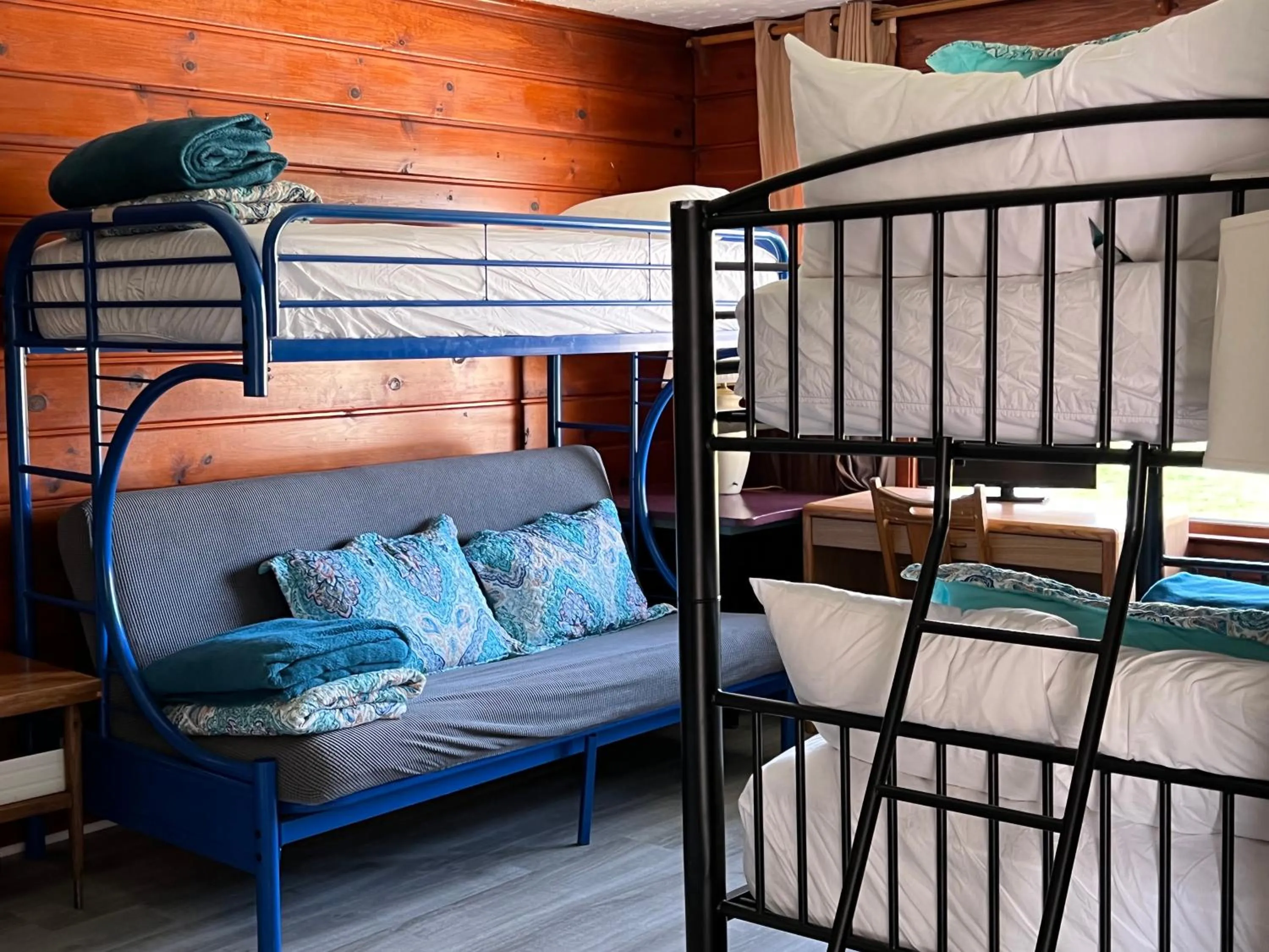 Bed in Paradise Beach resort