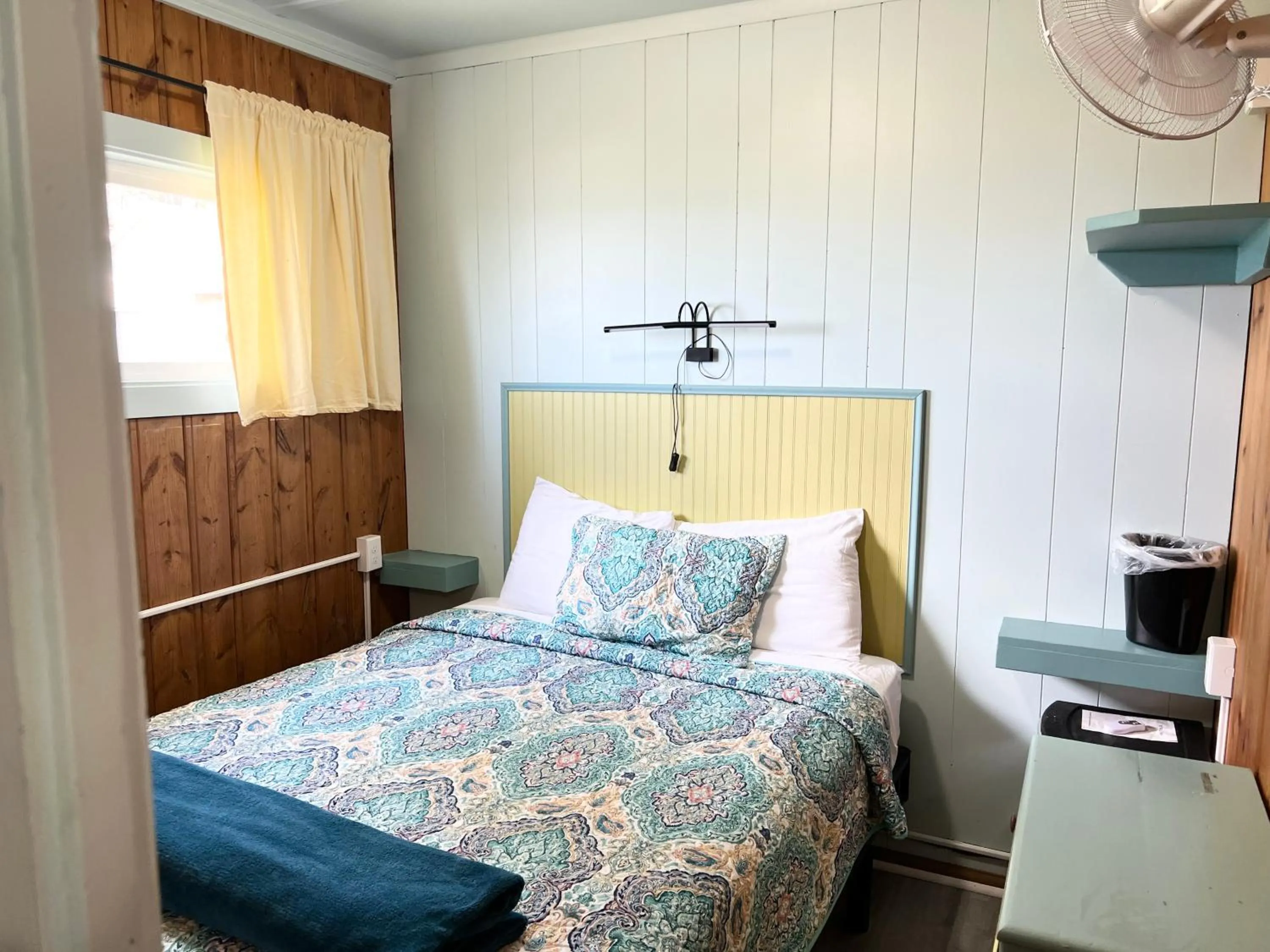 Bed in Paradise Beach resort