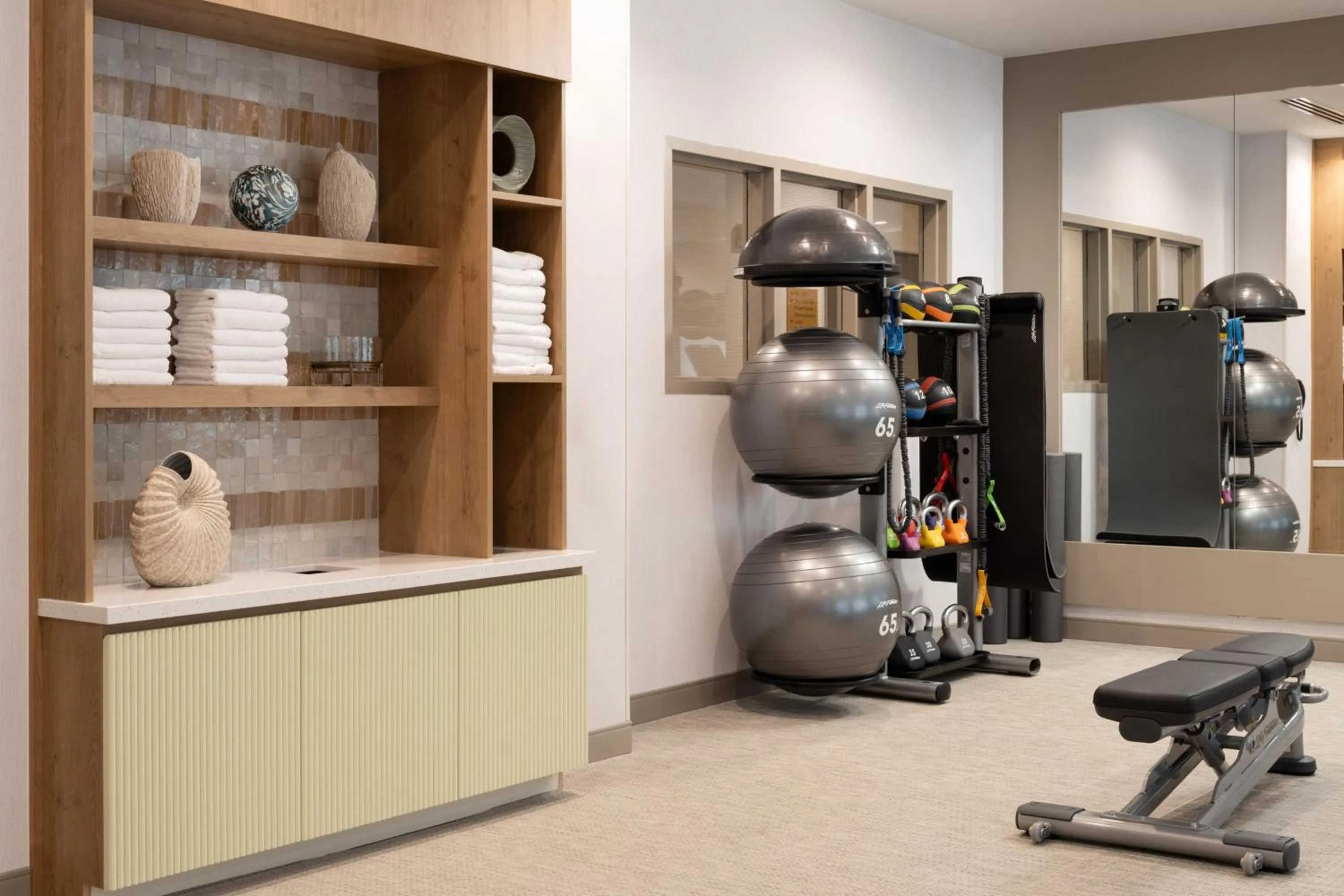Fitness centre/facilities in The Bayshore Hotel San Francisco Airport - Burlingame