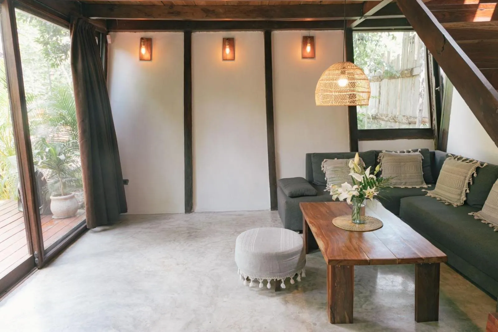 Nahouse Jungle Lodges