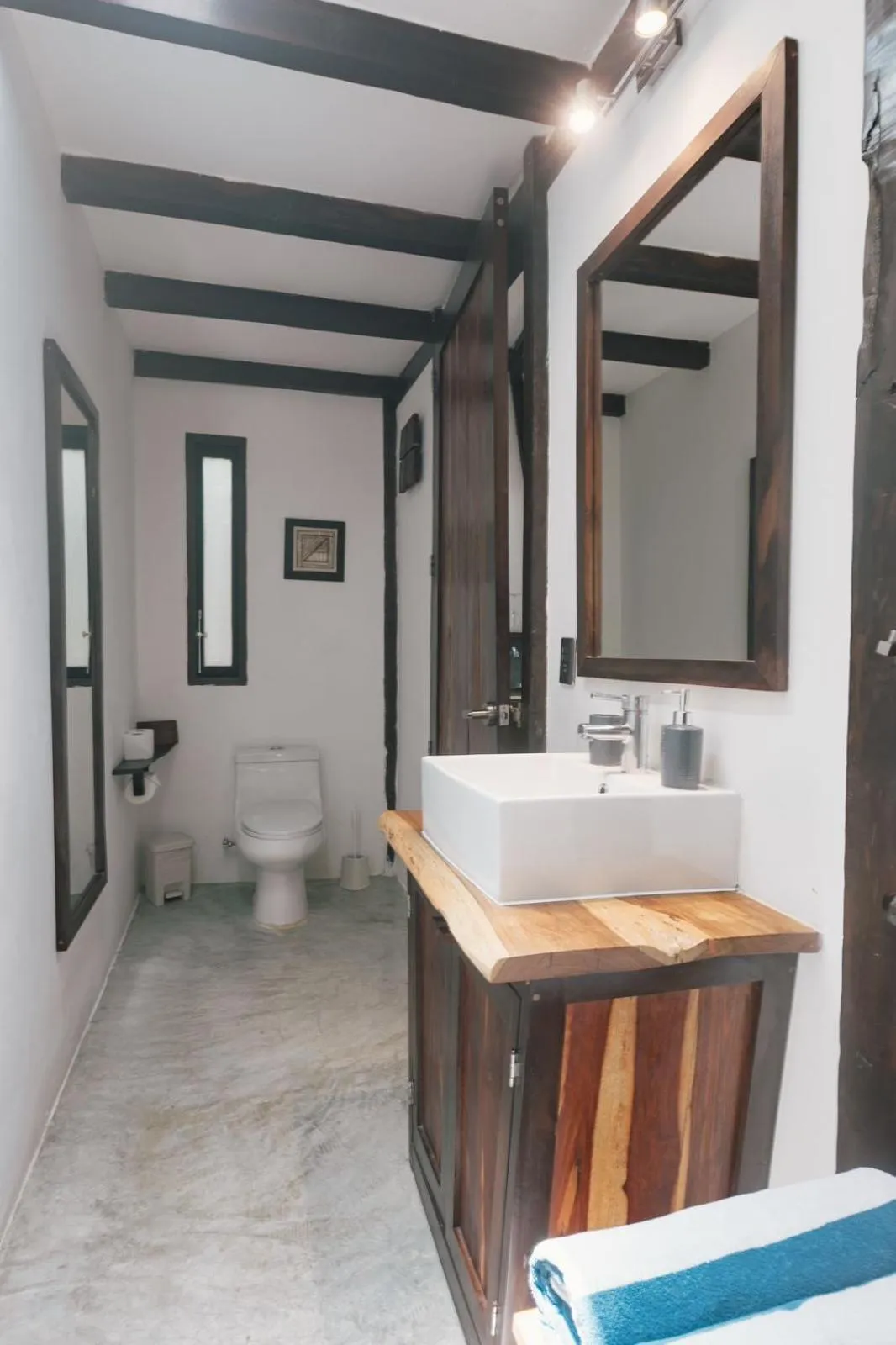 Bathroom in Nahouse Jungle Lodges