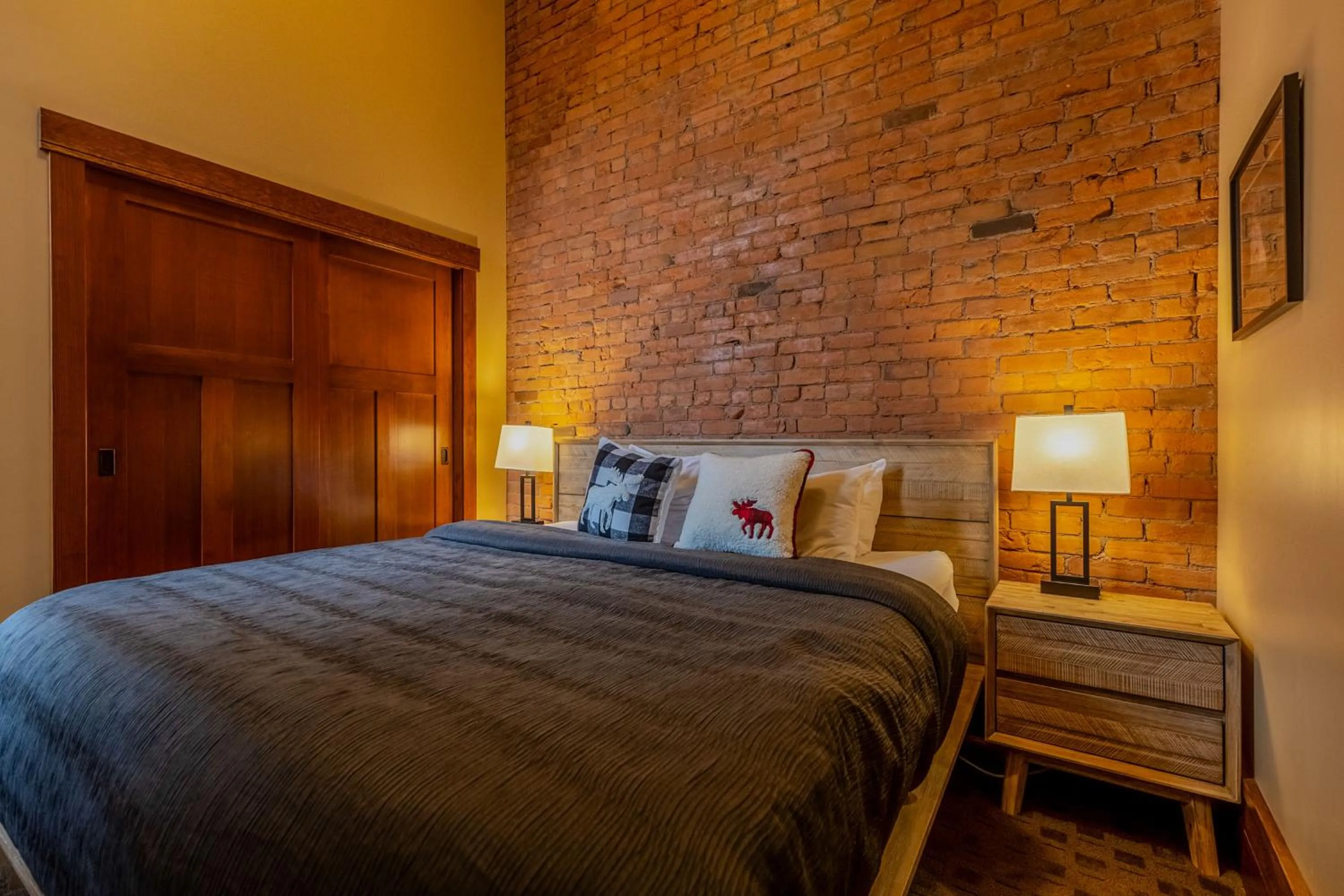 Bed in 901 by Fernie Central Reservations