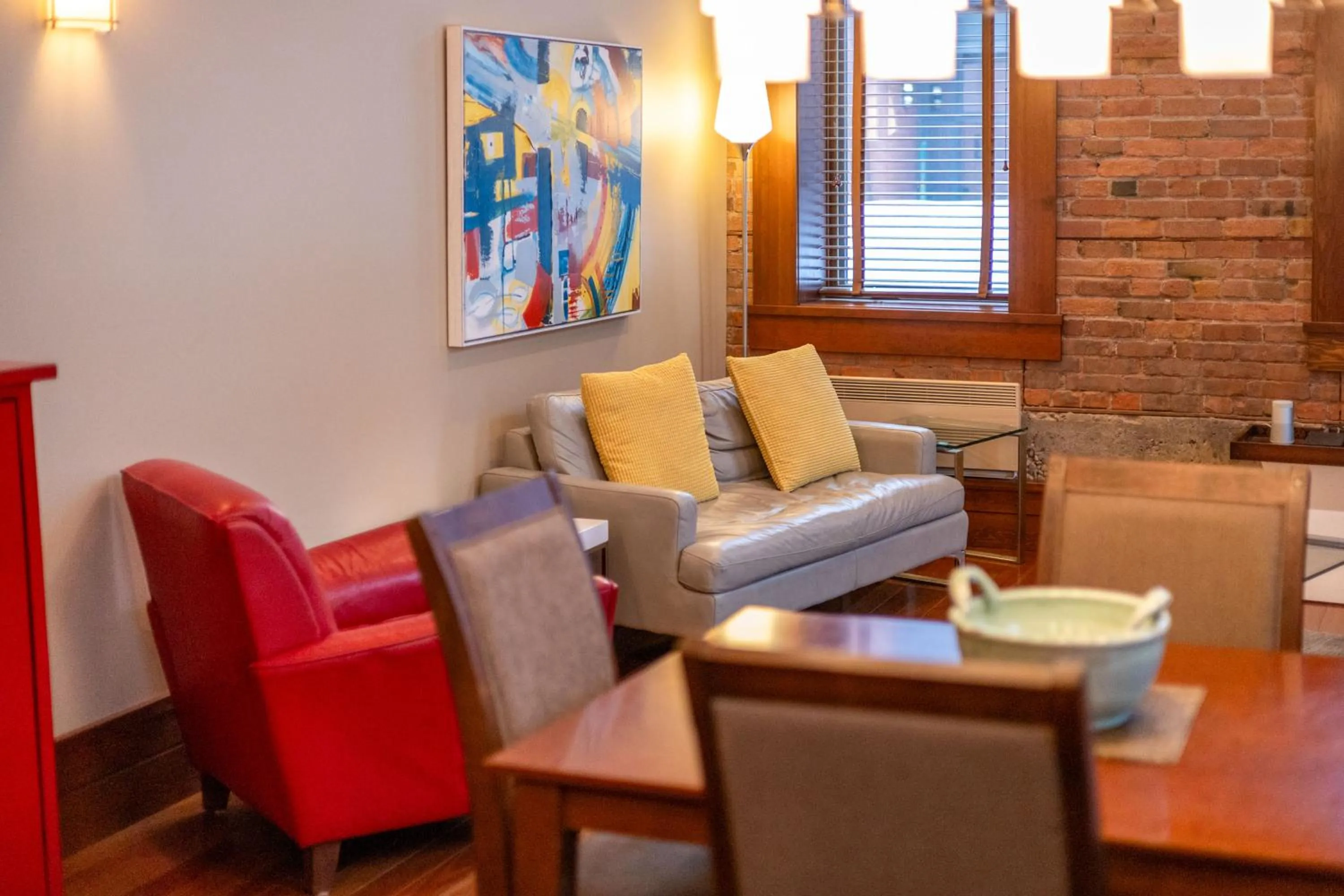 901 by Fernie Central Reservations