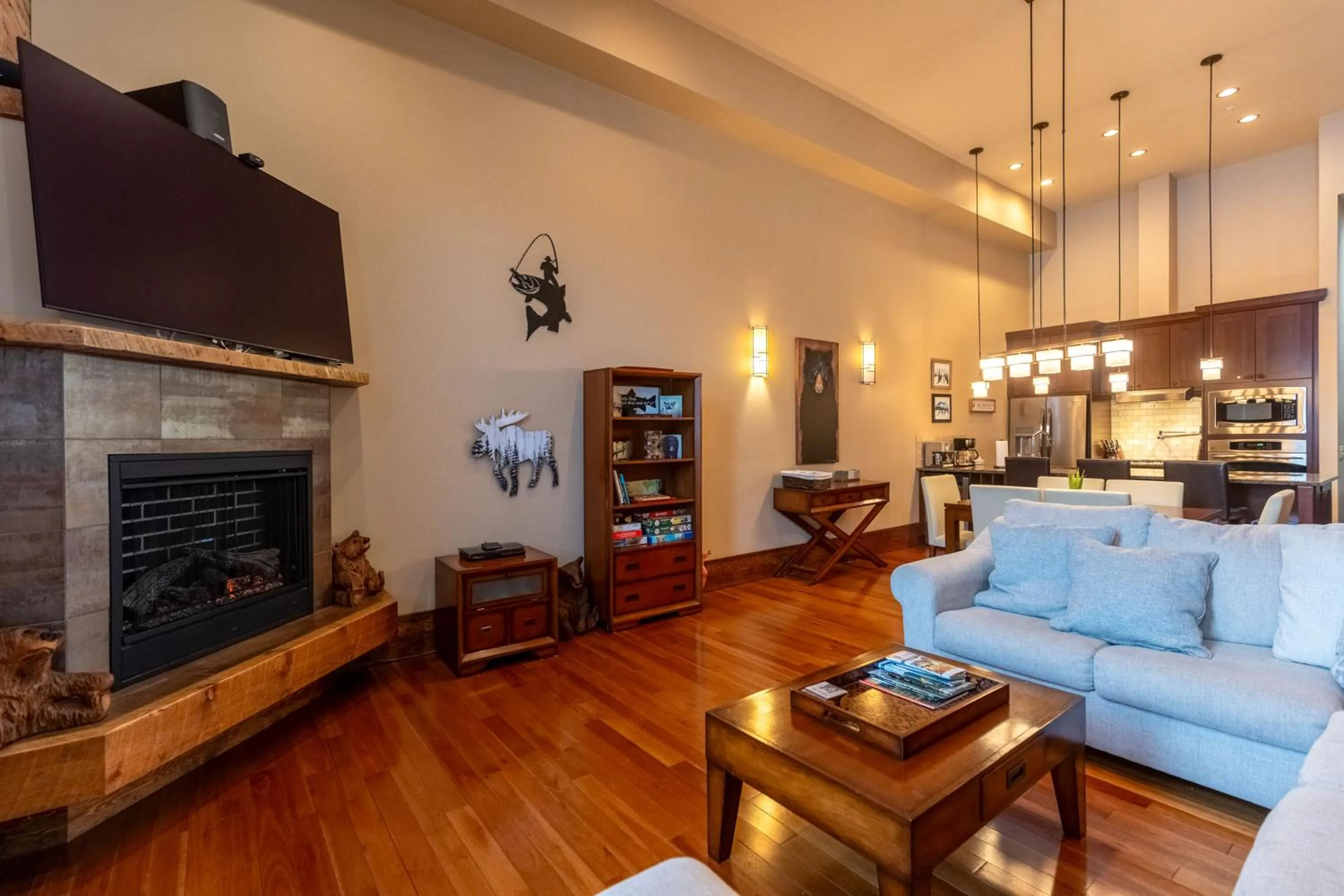 901 by Fernie Central Reservations