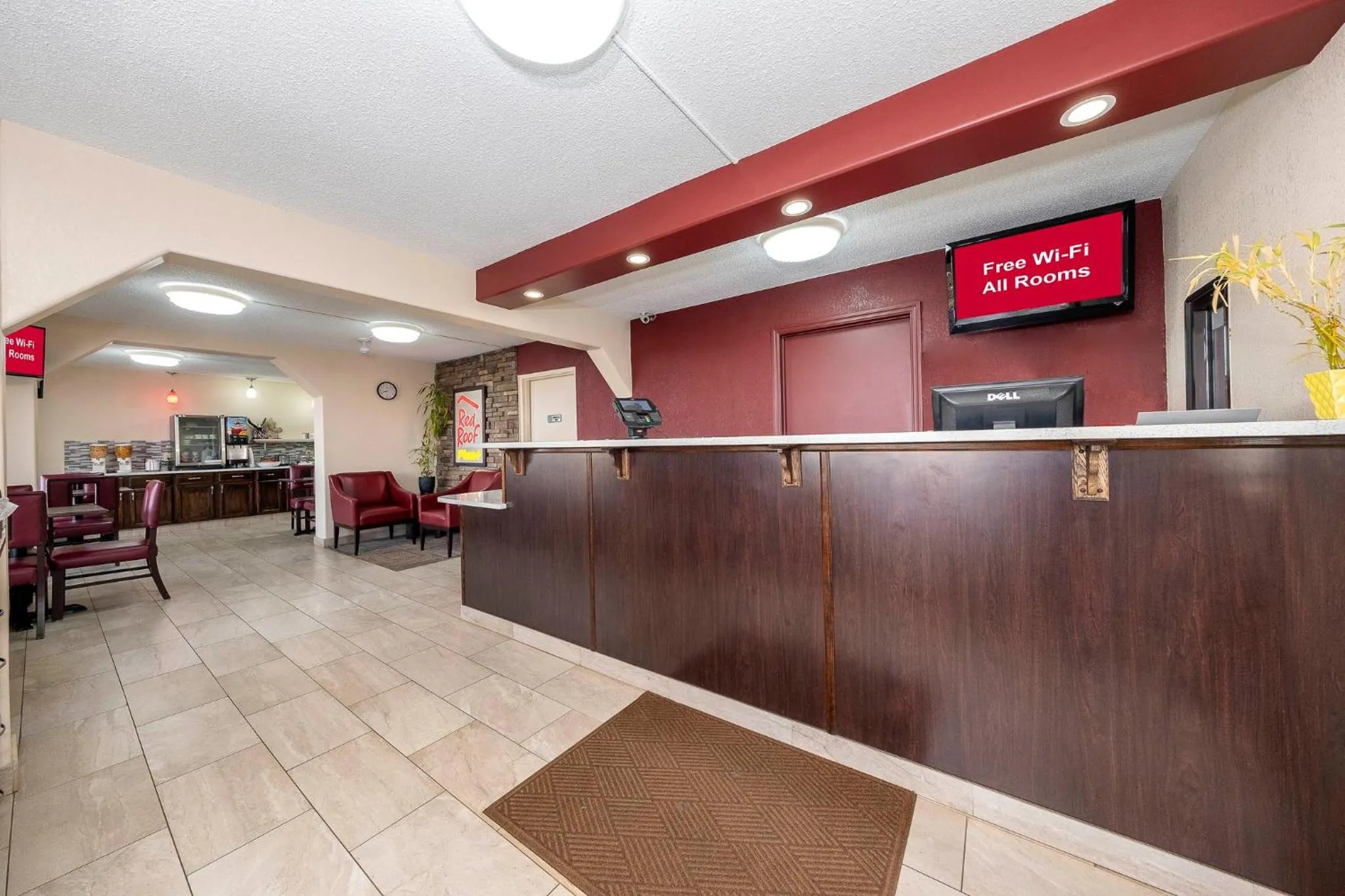 Lobby or reception in Red Roof Inn PLUS+ Huntsville – Madison