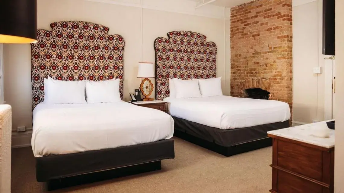 Deluxe Queen Room in Hotel Colorado Deluxe Queen Room in Hotel Colorado