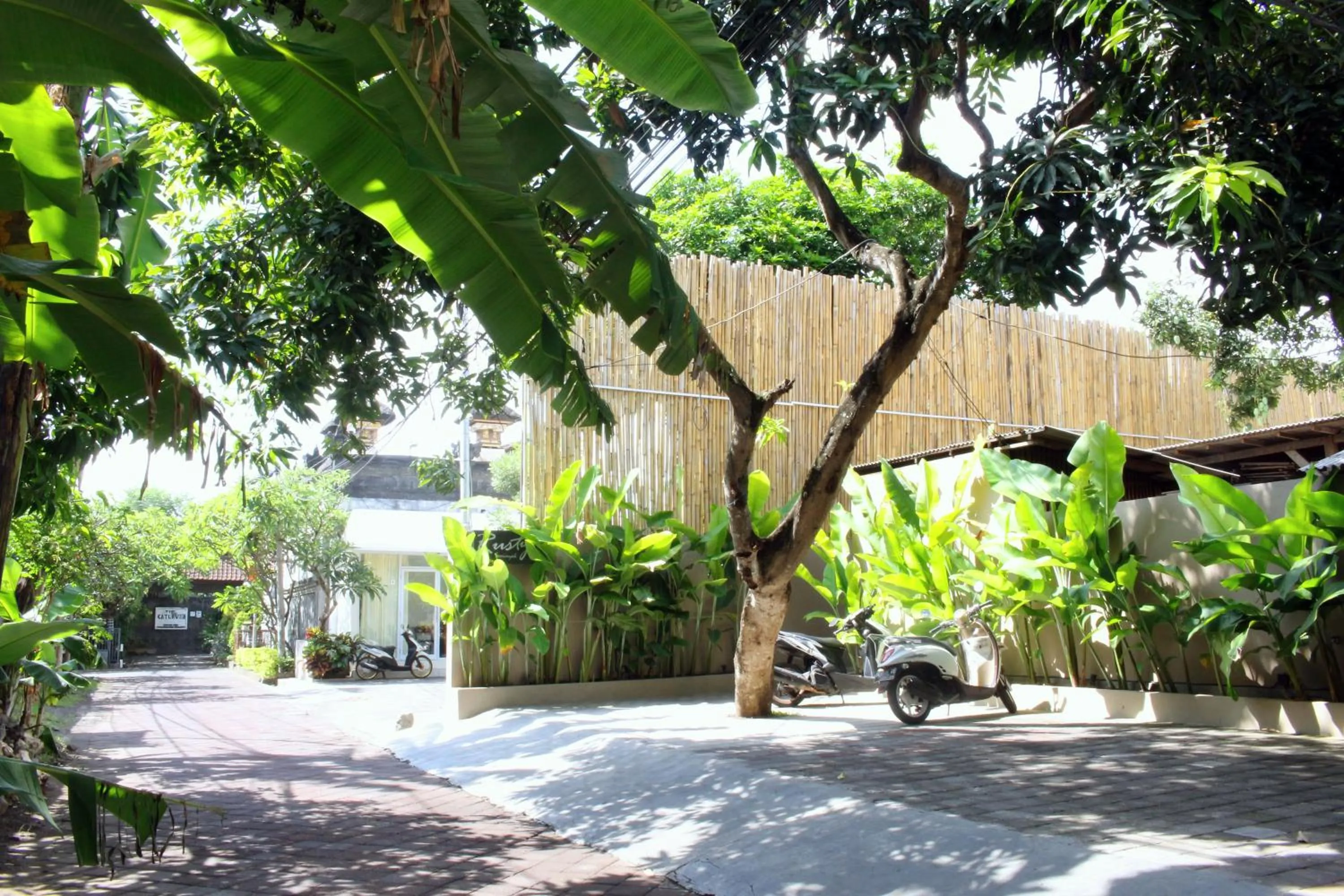 Facade/entrance in Rusty Seminyak