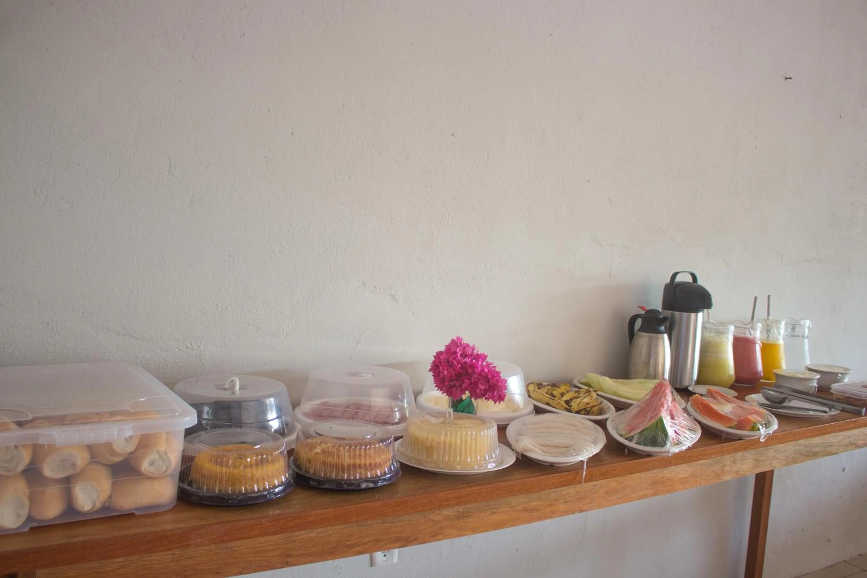 Breakfast in Pedacinho do Paraiso Pousada