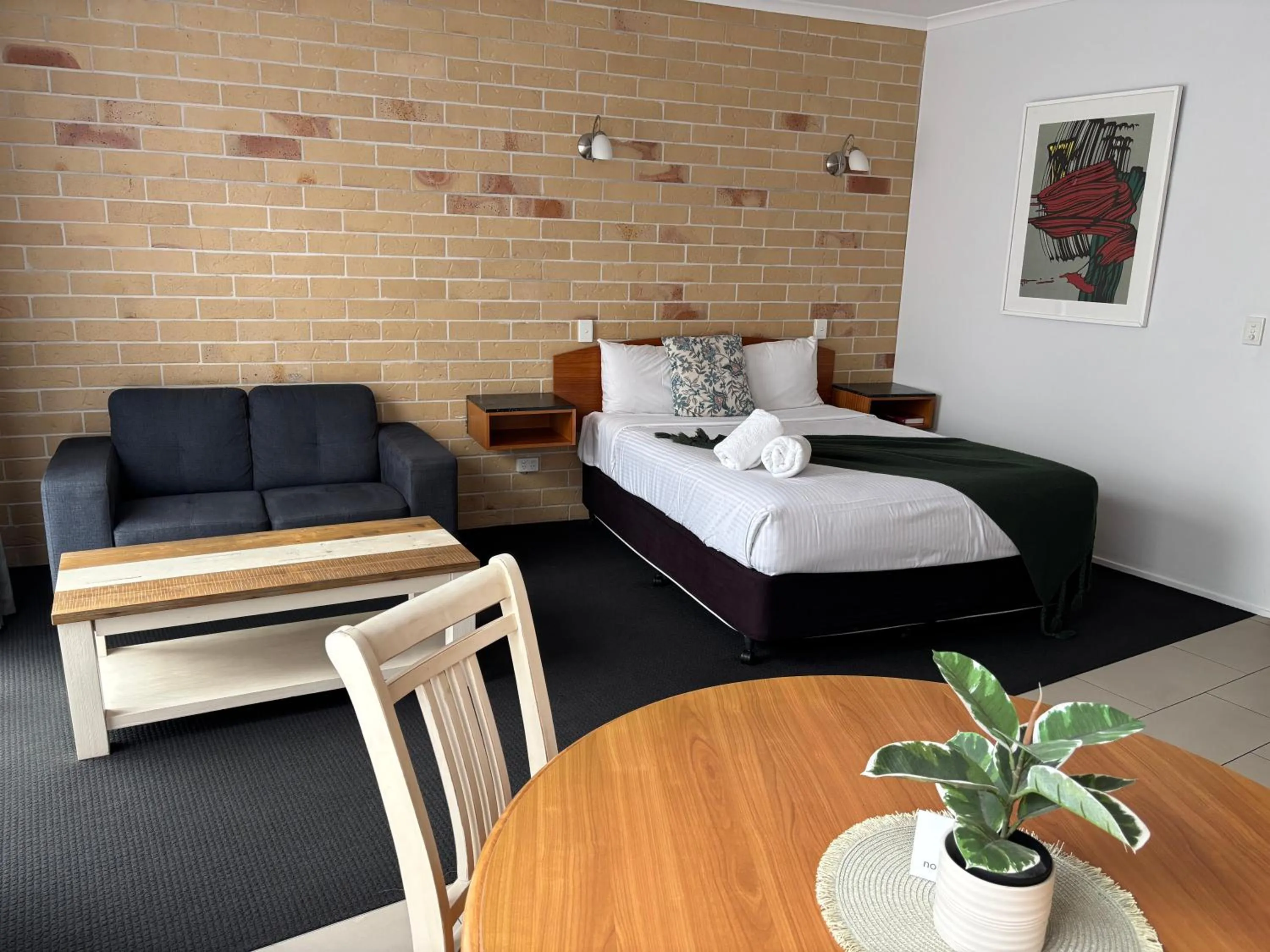 Bed in Caboolture Riverlakes Boutique Motel