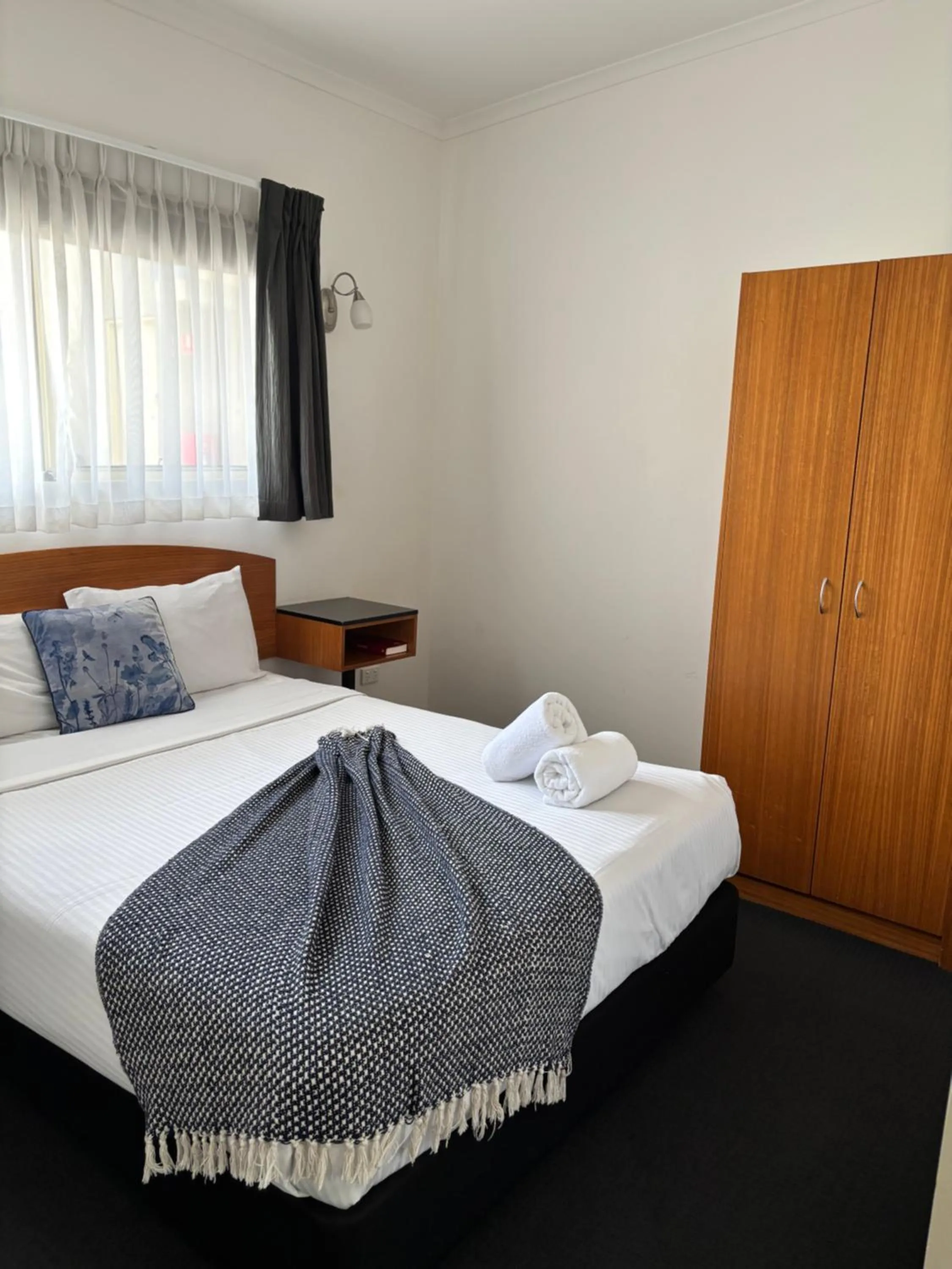 Bedroom, Bed in Caboolture Riverlakes Boutique Motel