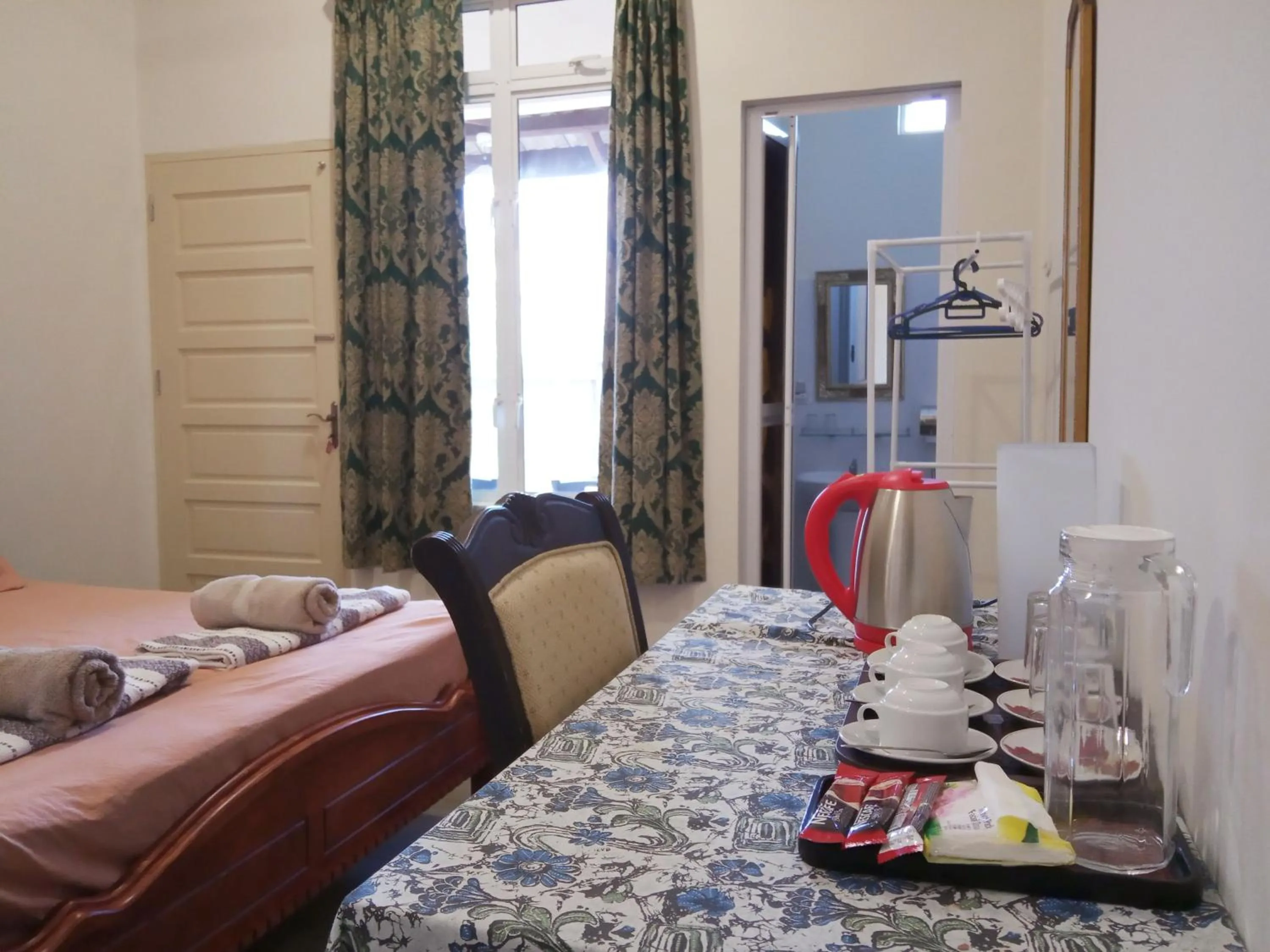 Bed in KC Beachfront