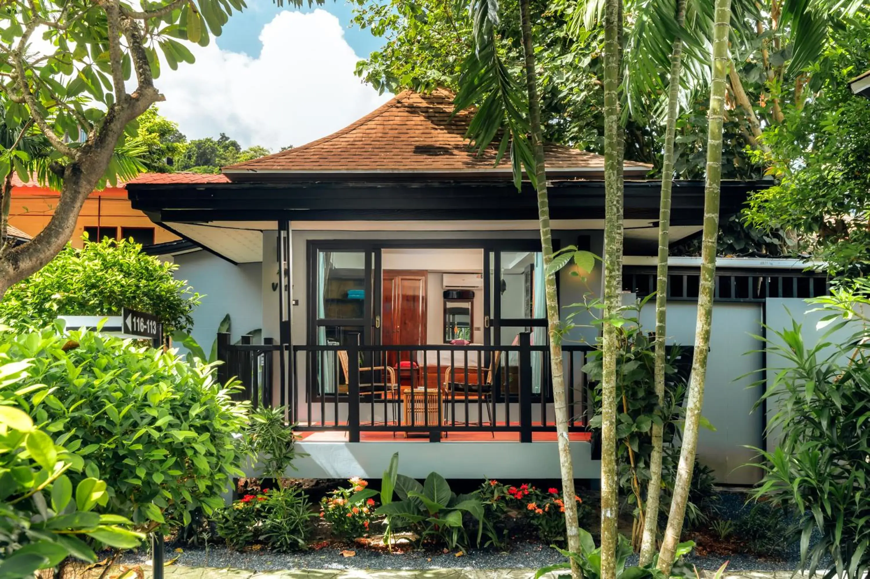 Property building in Ibiza House Phi Phi Property building in Ibiza House Phi Phi