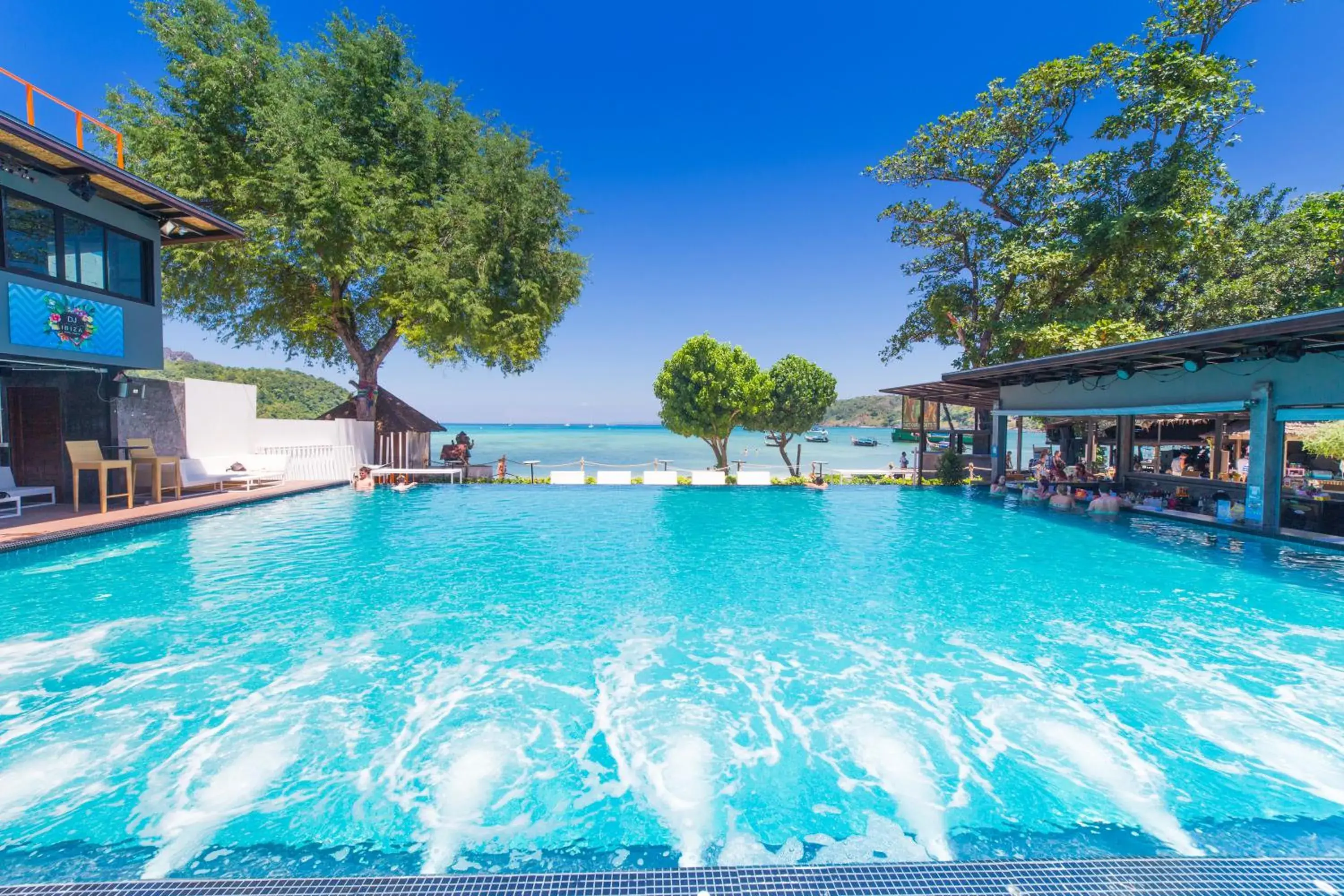 Swimming pool in Ibiza House Phi Phi Swimming pool in Ibiza House Phi Phi
