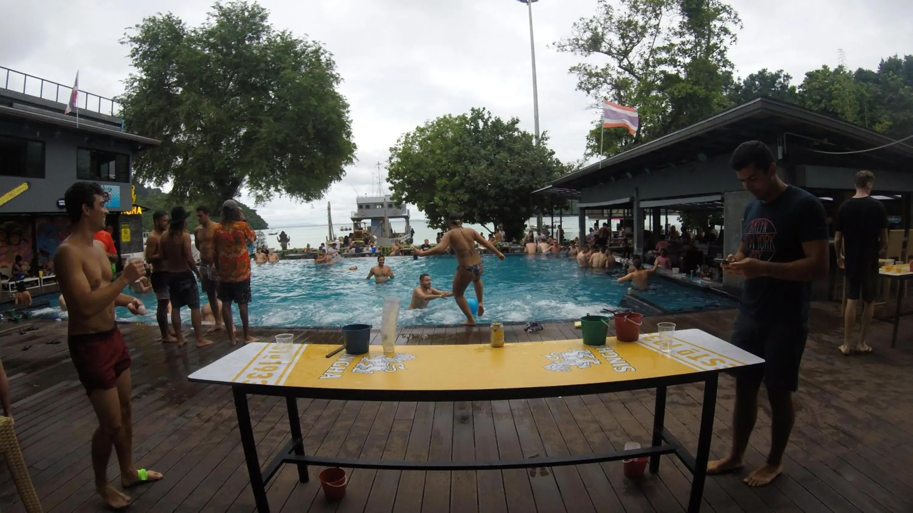 Pool view in Ibiza House Phi Phi Pool view in Ibiza House Phi Phi