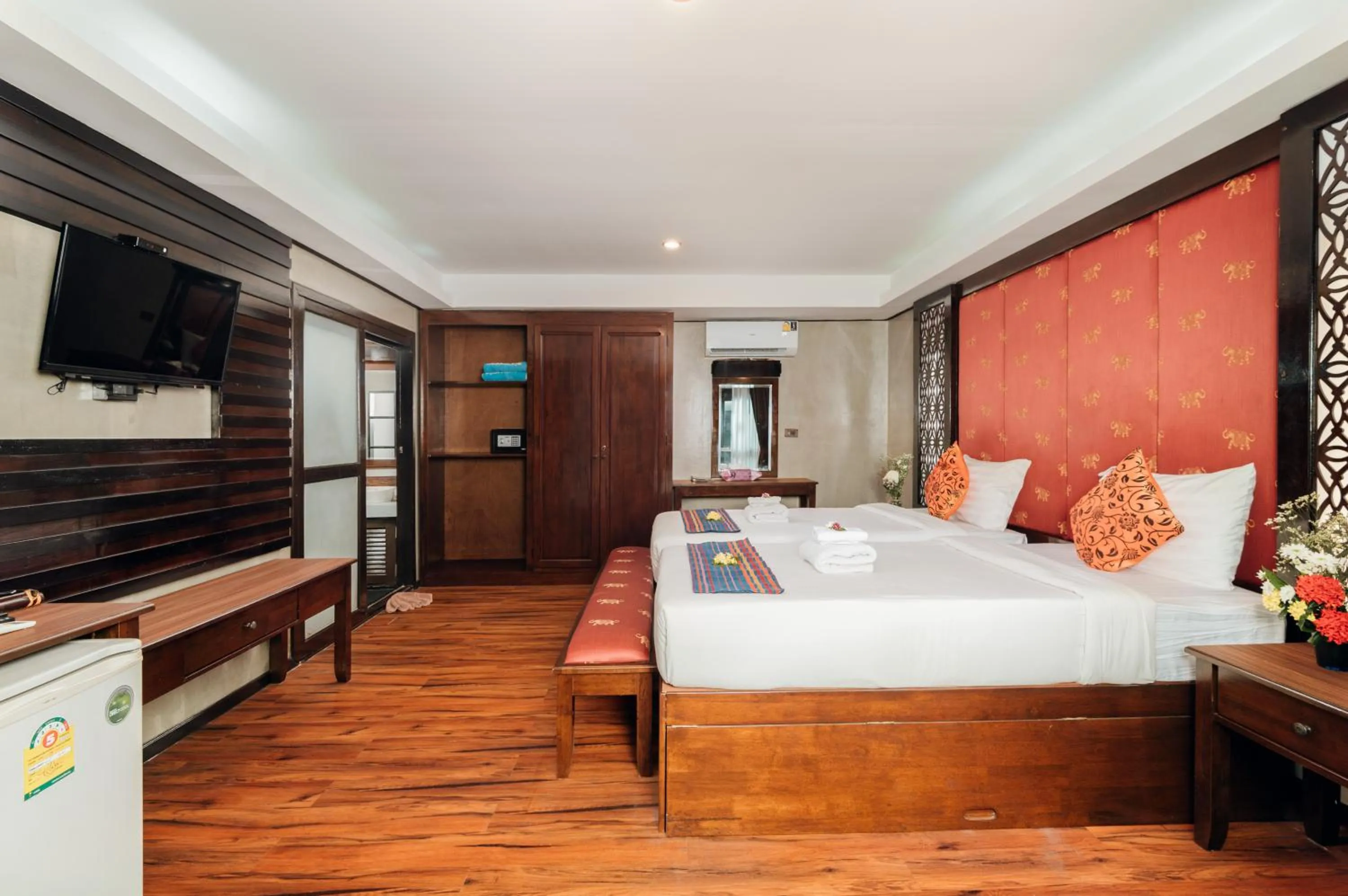 Bed in Ibiza House Phi Phi