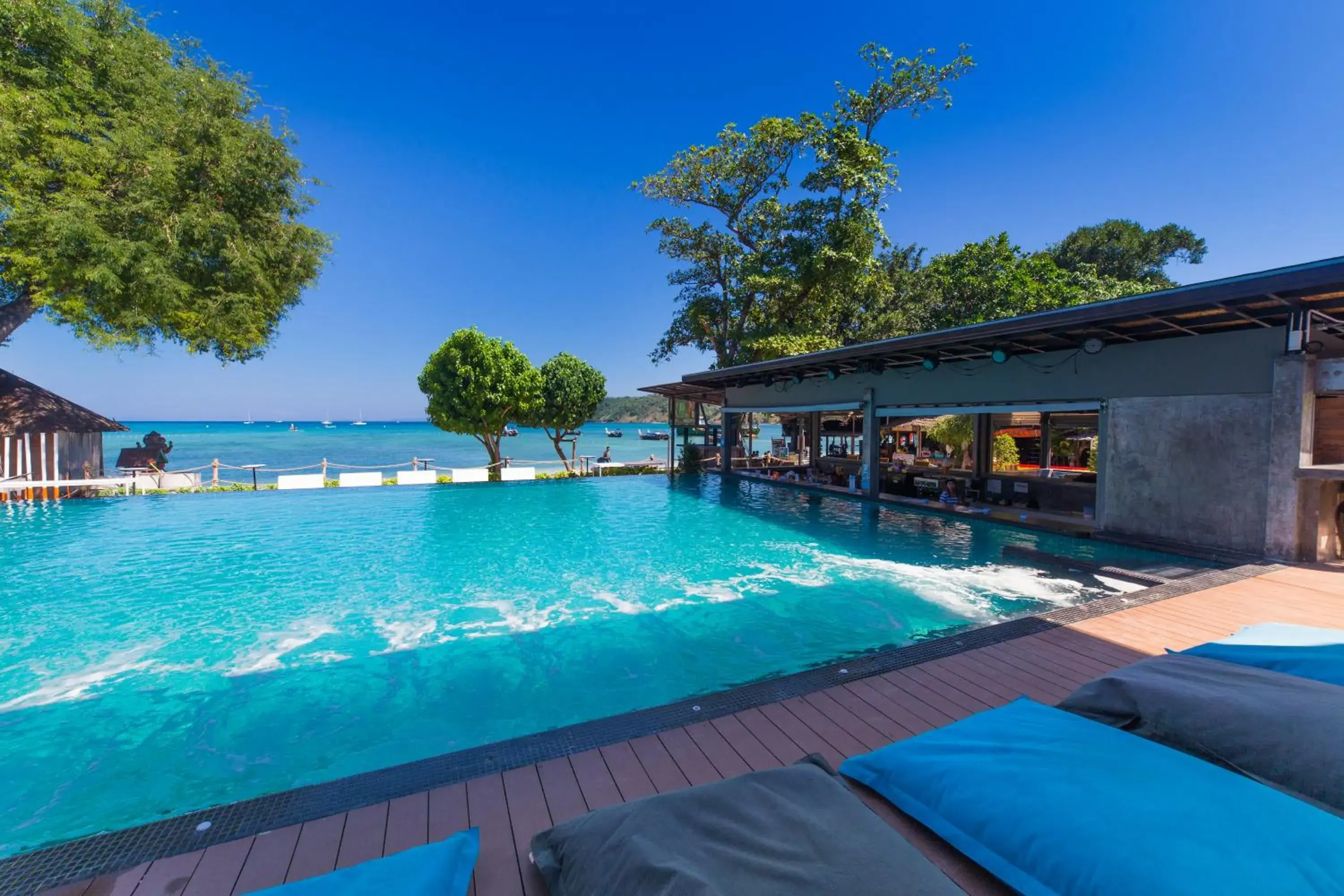 Pool view in Ibiza House Phi Phi Pool view in Ibiza House Phi Phi