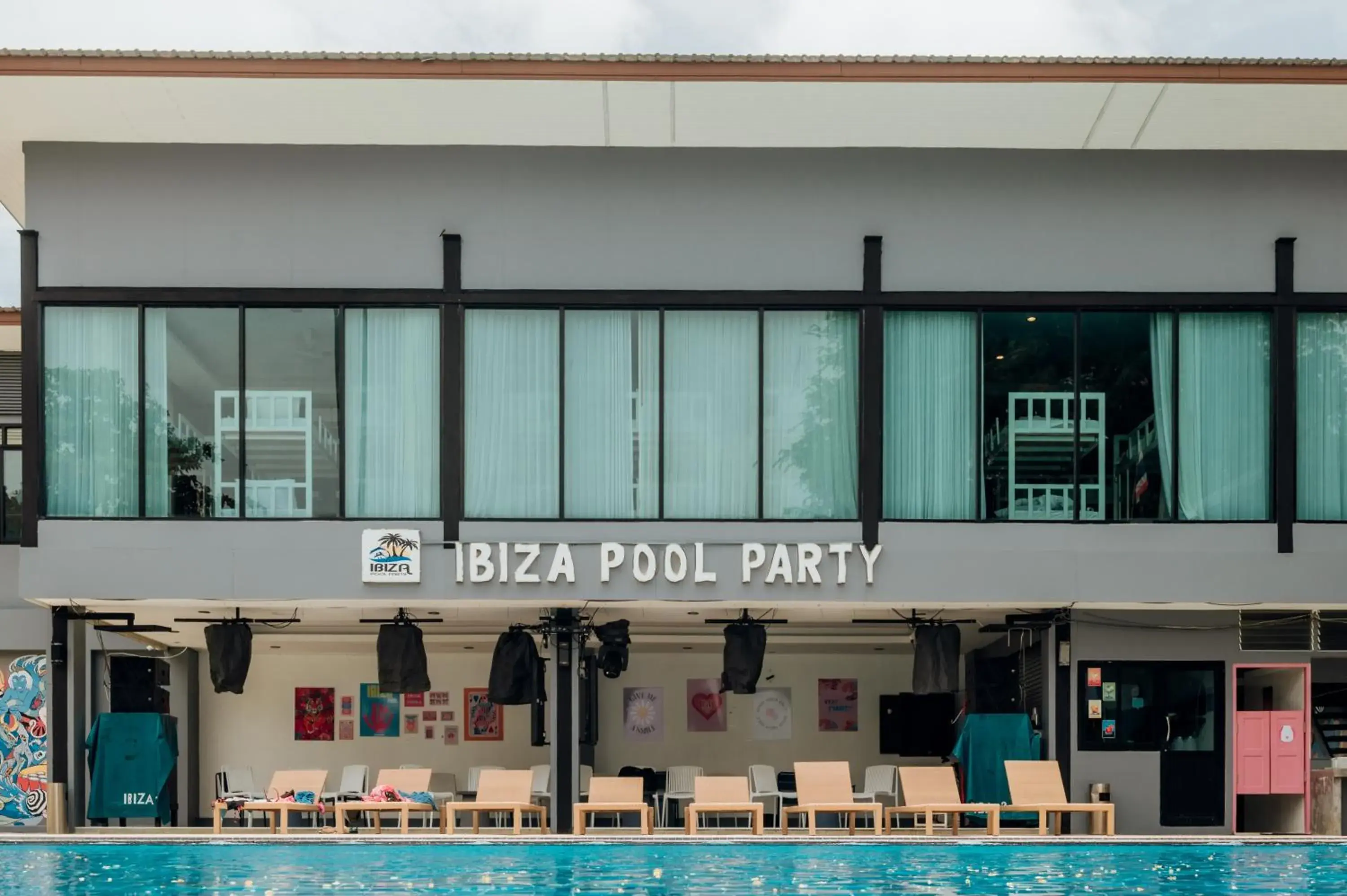 Swimming pool in Ibiza House Phi Phi Swimming pool in Ibiza House Phi Phi