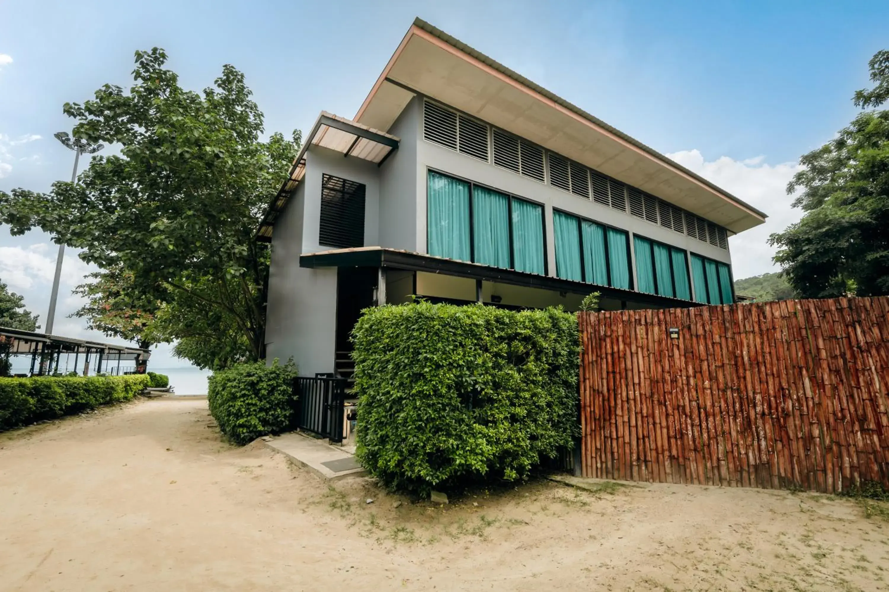 Property building in Ibiza House Phi Phi Property building in Ibiza House Phi Phi