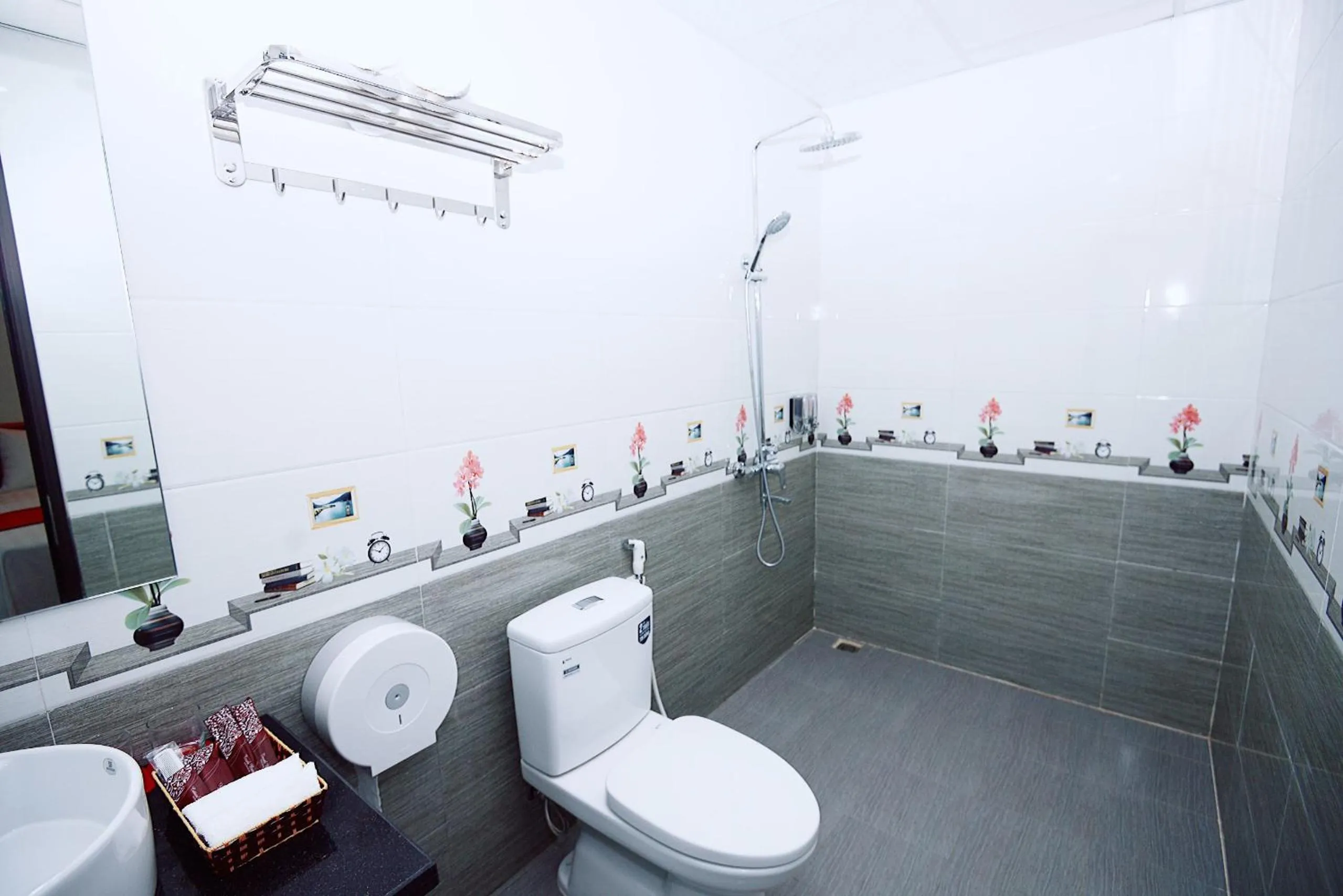 Shower in Tam Coc Minh Gia Homestay