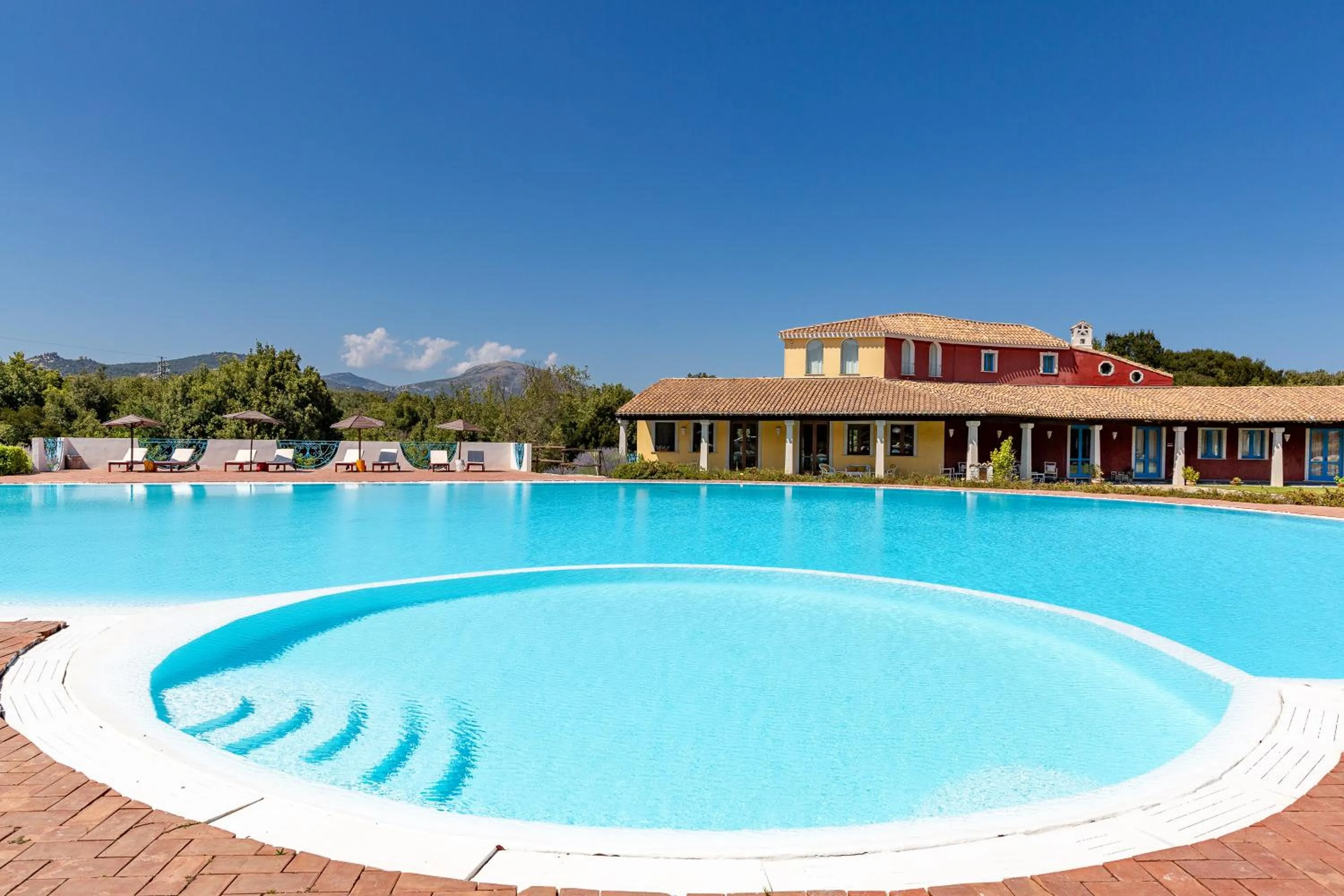 Property building in HOTEL ORLANDO Sardegna