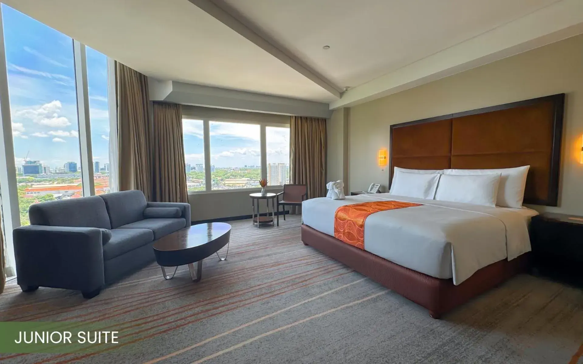 Bedroom, Bed in Acacia Hotel Manila Bedroom, Bed in Acacia Hotel Manila