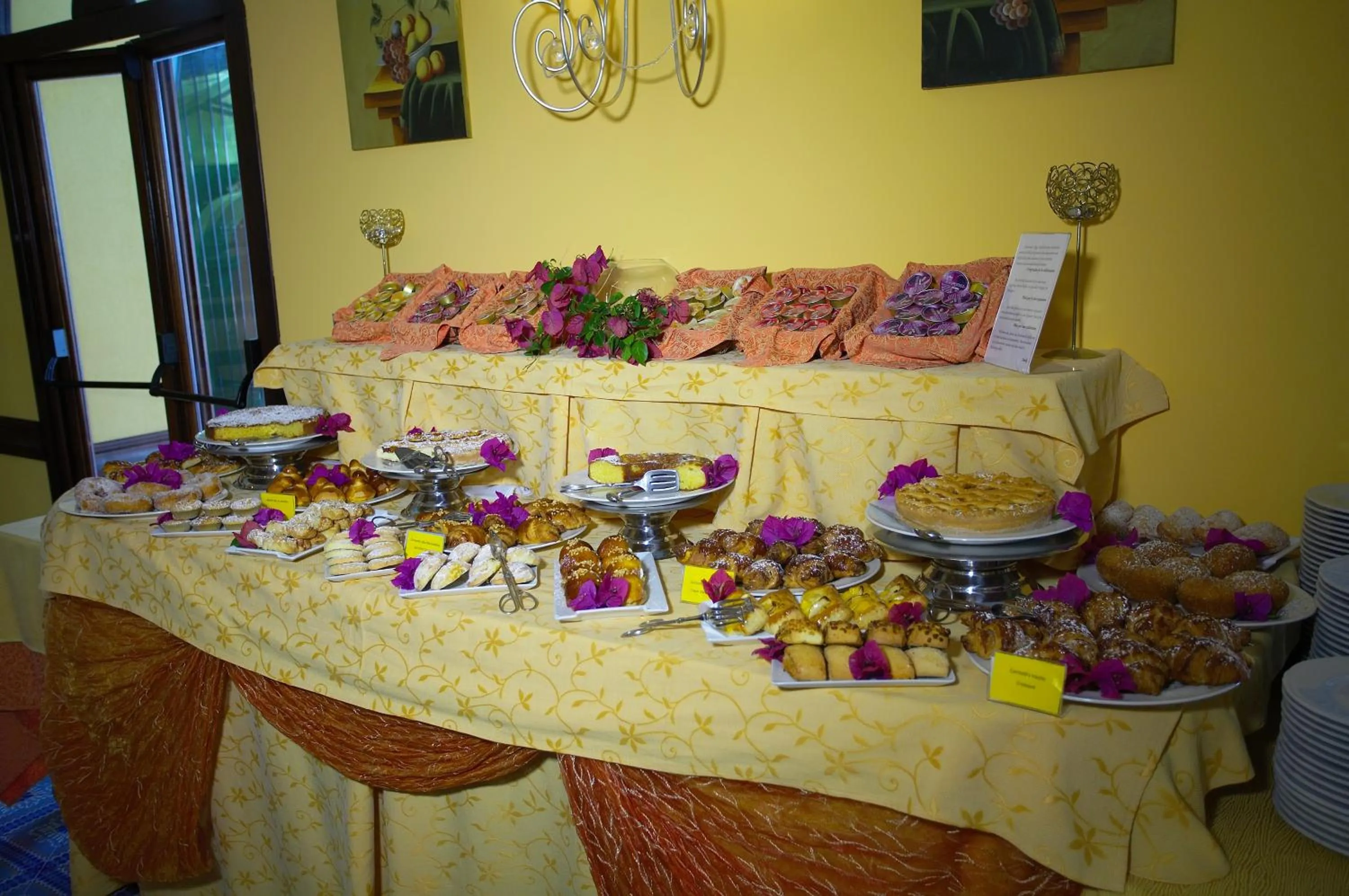 Restaurant/places to eat in Residence Hotel Villa Fiorentino