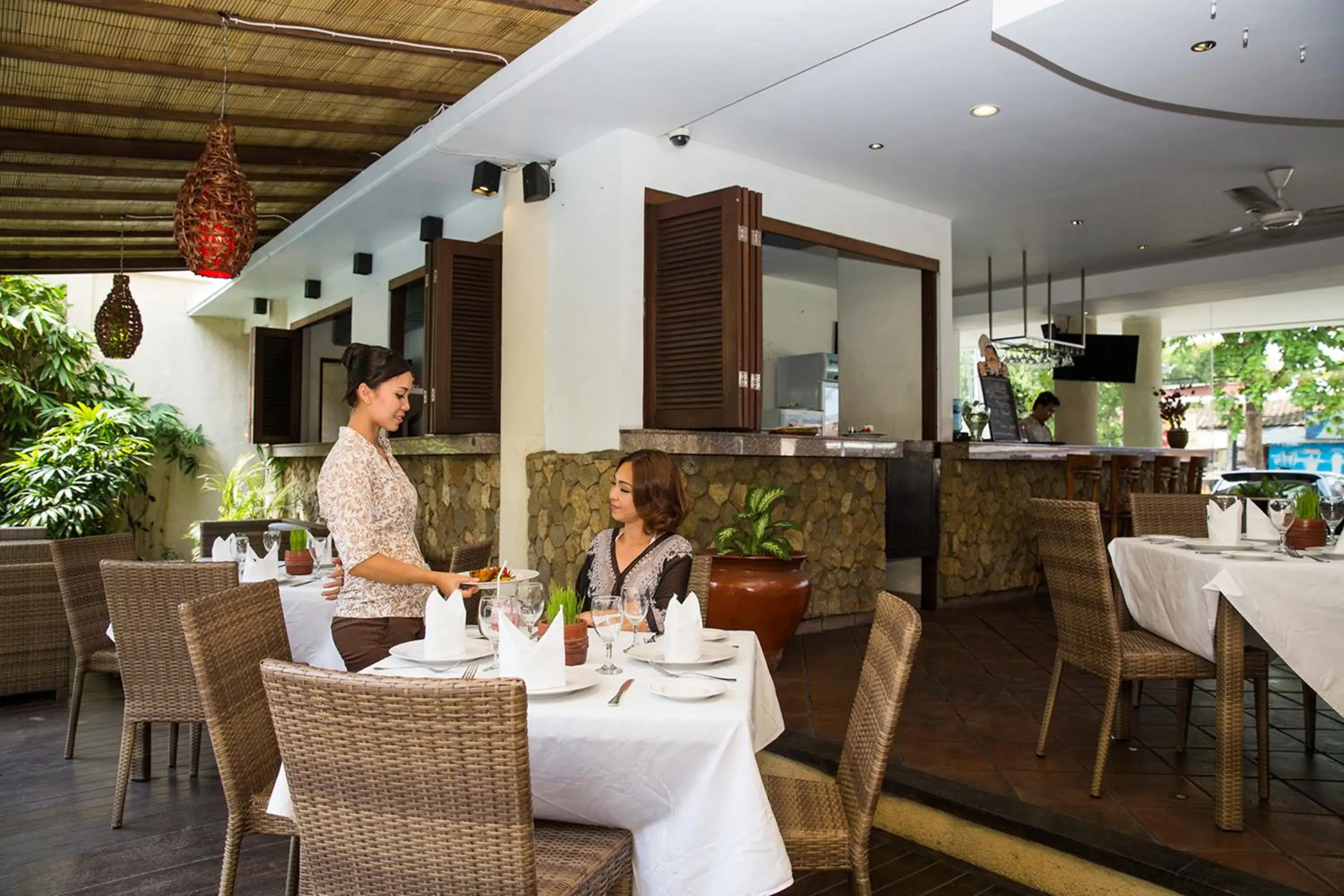 Restaurant/places to eat in Suris Boutique Hotel Restaurant/places to eat in Suris Boutique Hotel