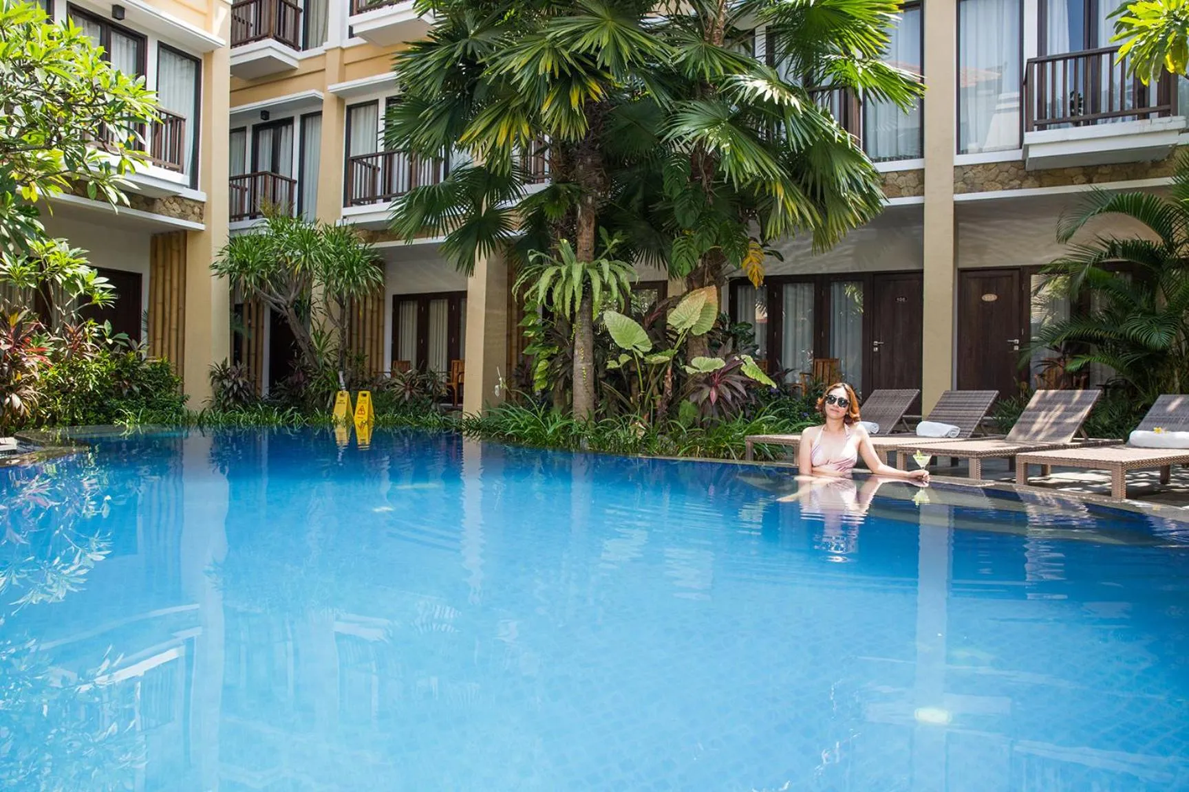 Day in Suris Boutique Hotel