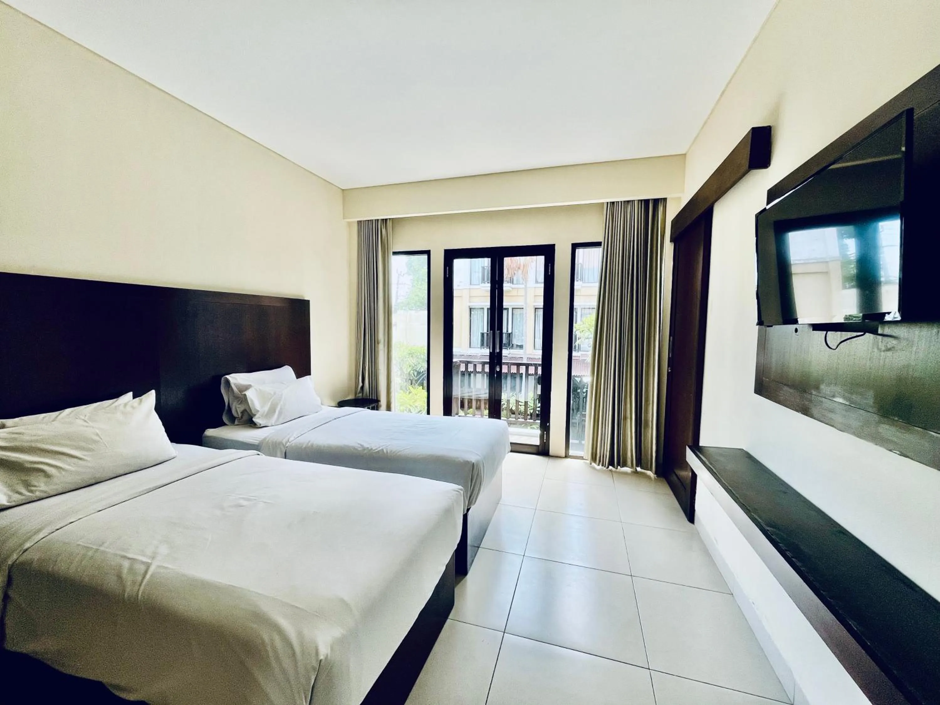 Bed in Suris Boutique Hotel